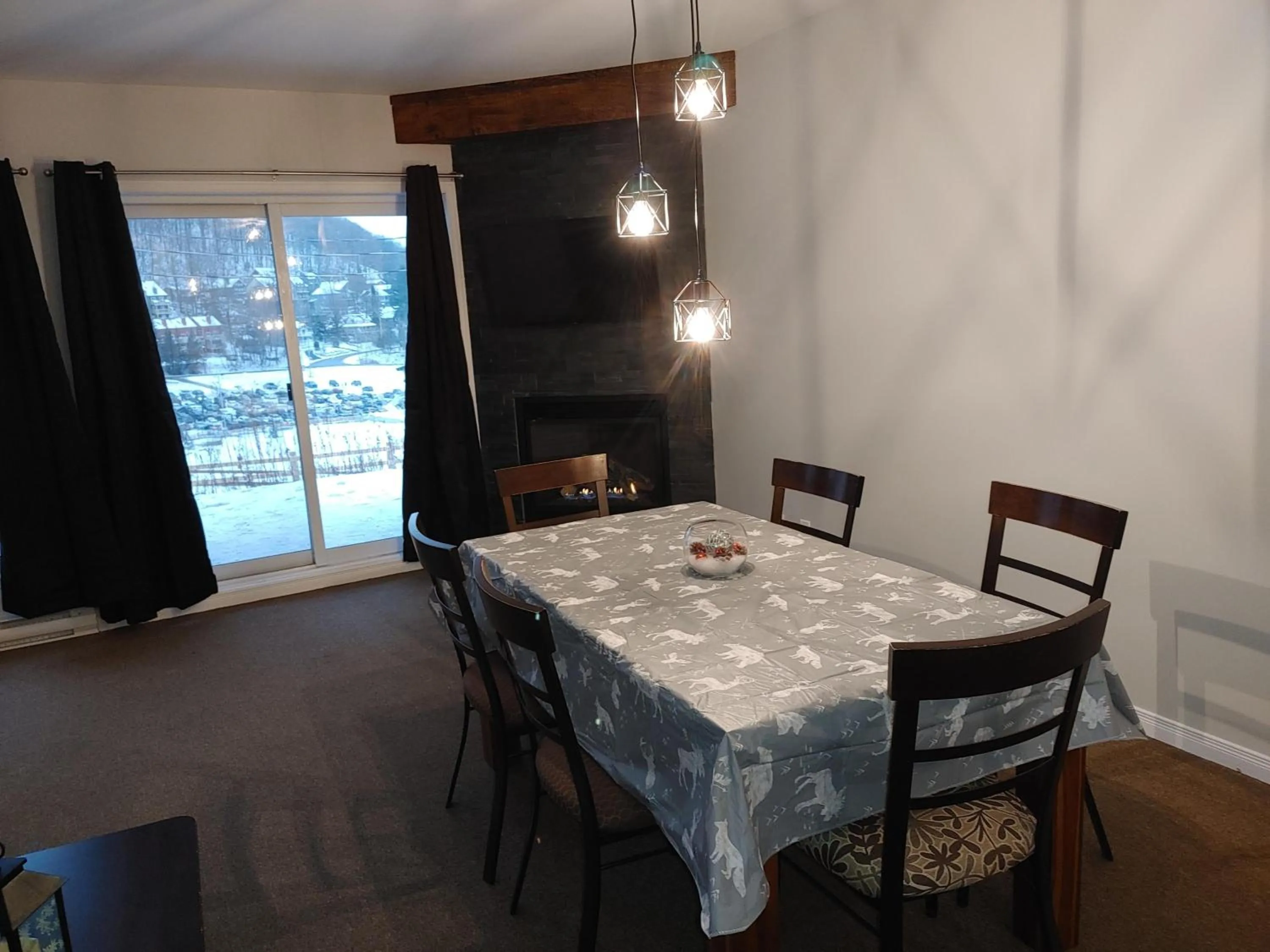 Dining area in Au pied des pentes