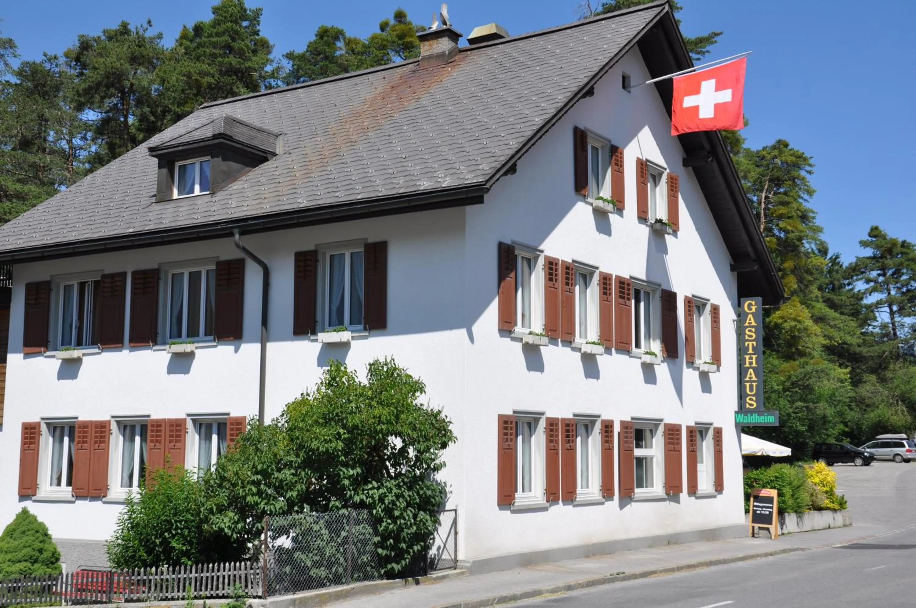 Property building in Gasthaus Waldheim