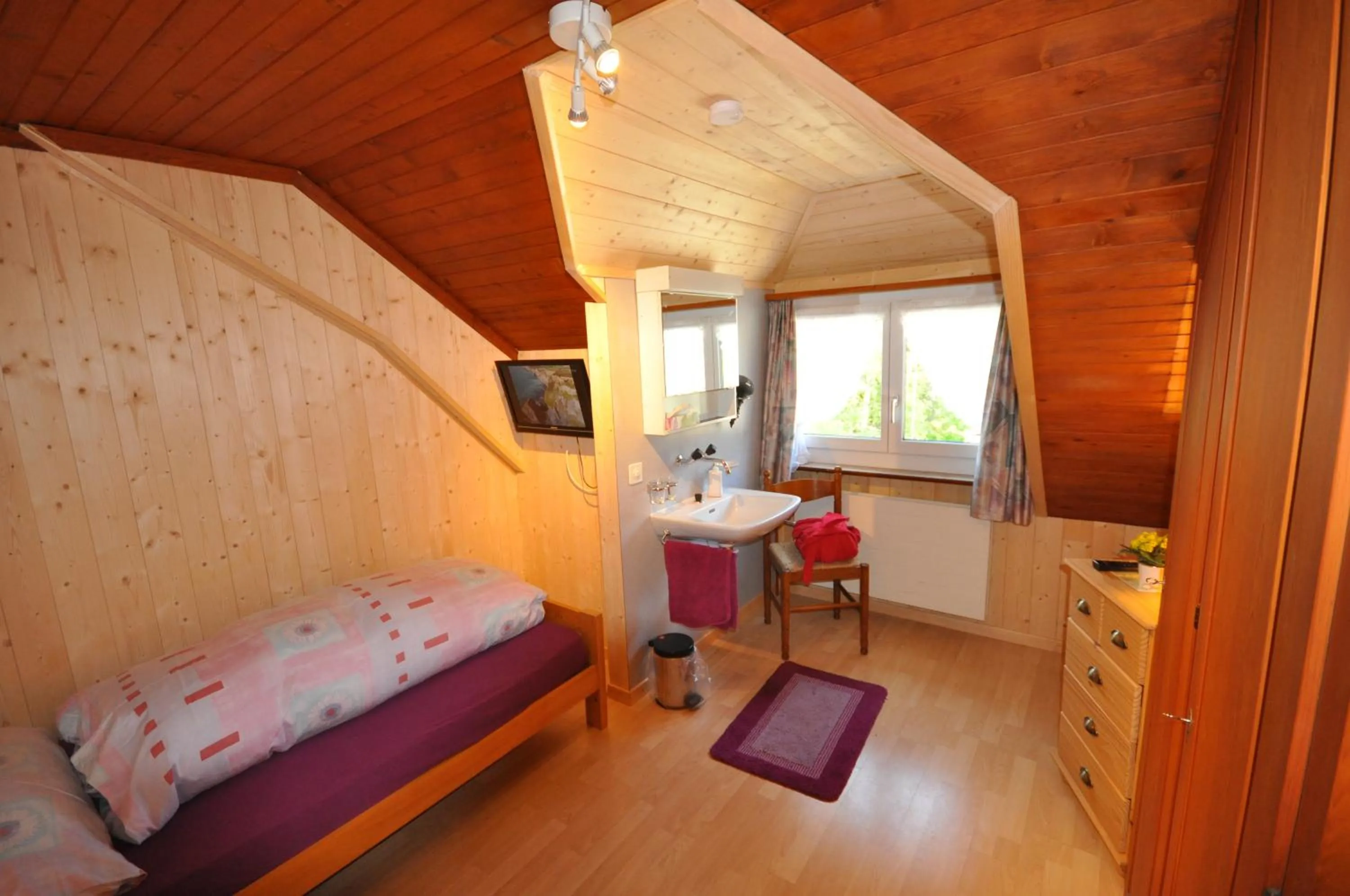 Bed in Gasthaus Waldheim