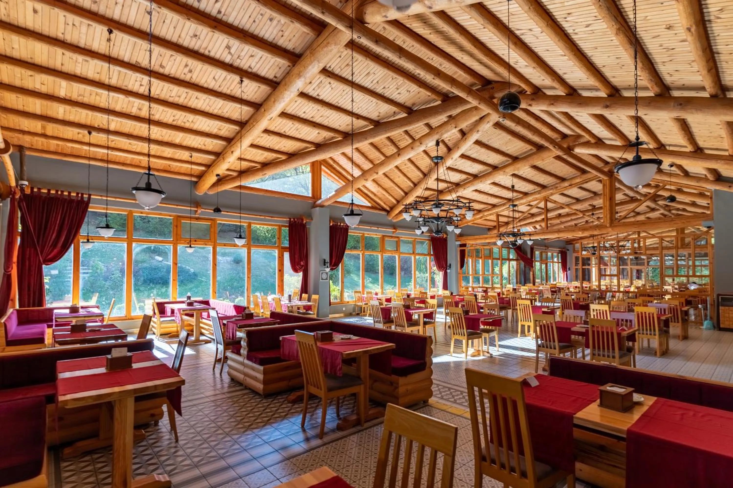 Restaurant/places to eat in Gazelle Resort & Spa