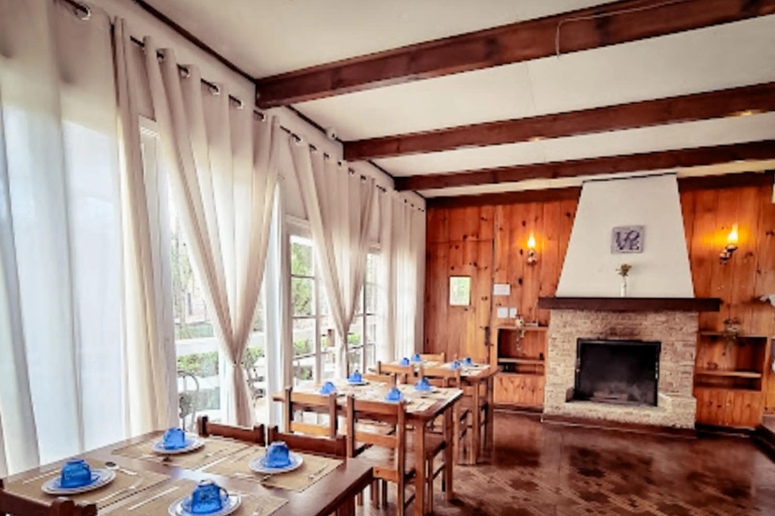 Seating area in VELINN Pousada Casa de Campos Capivari House