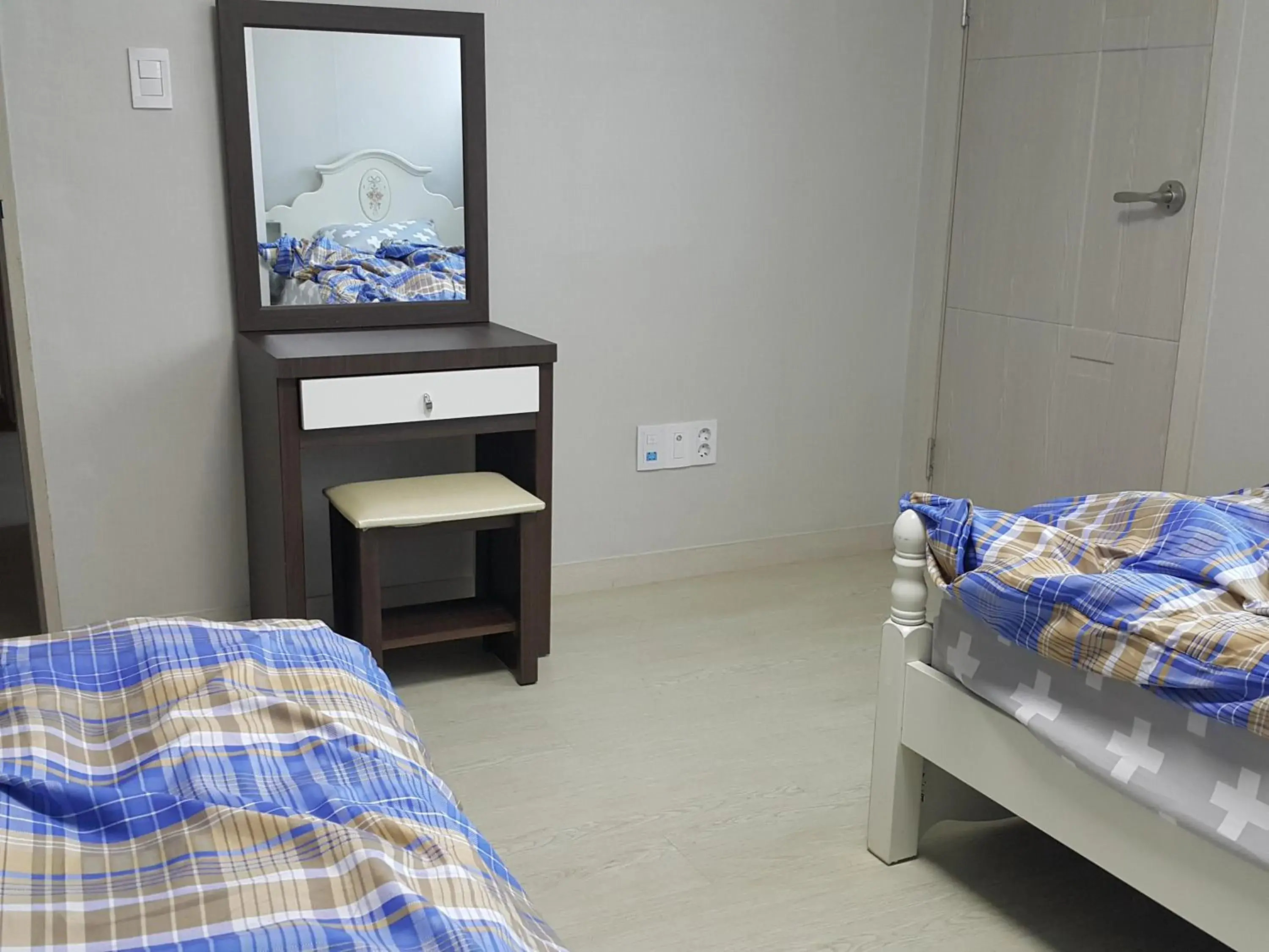 Economy Twin Room in Guest House Manna Economy Twin Room in Guest House Manna