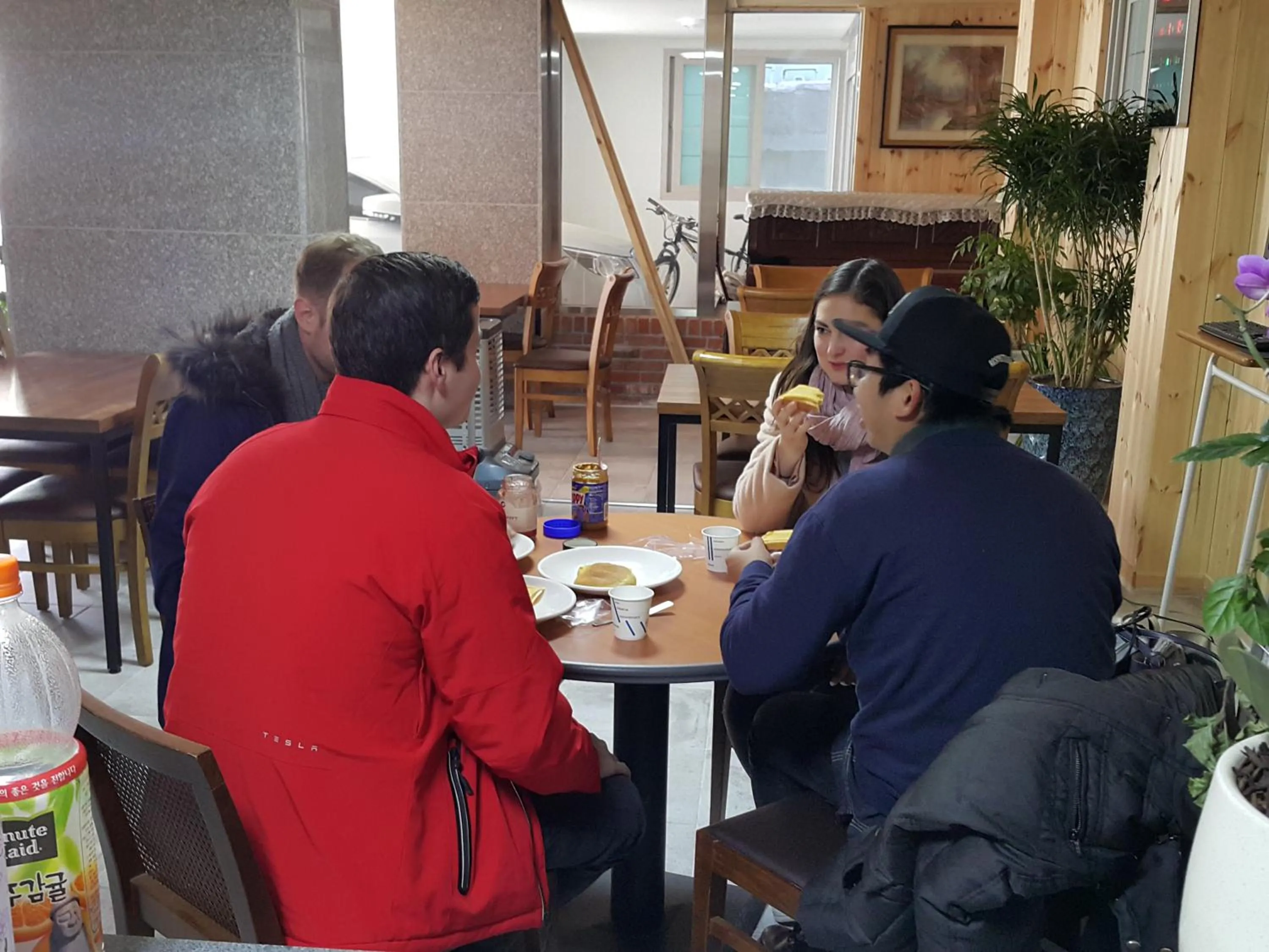 Dining area in Guest House Manna