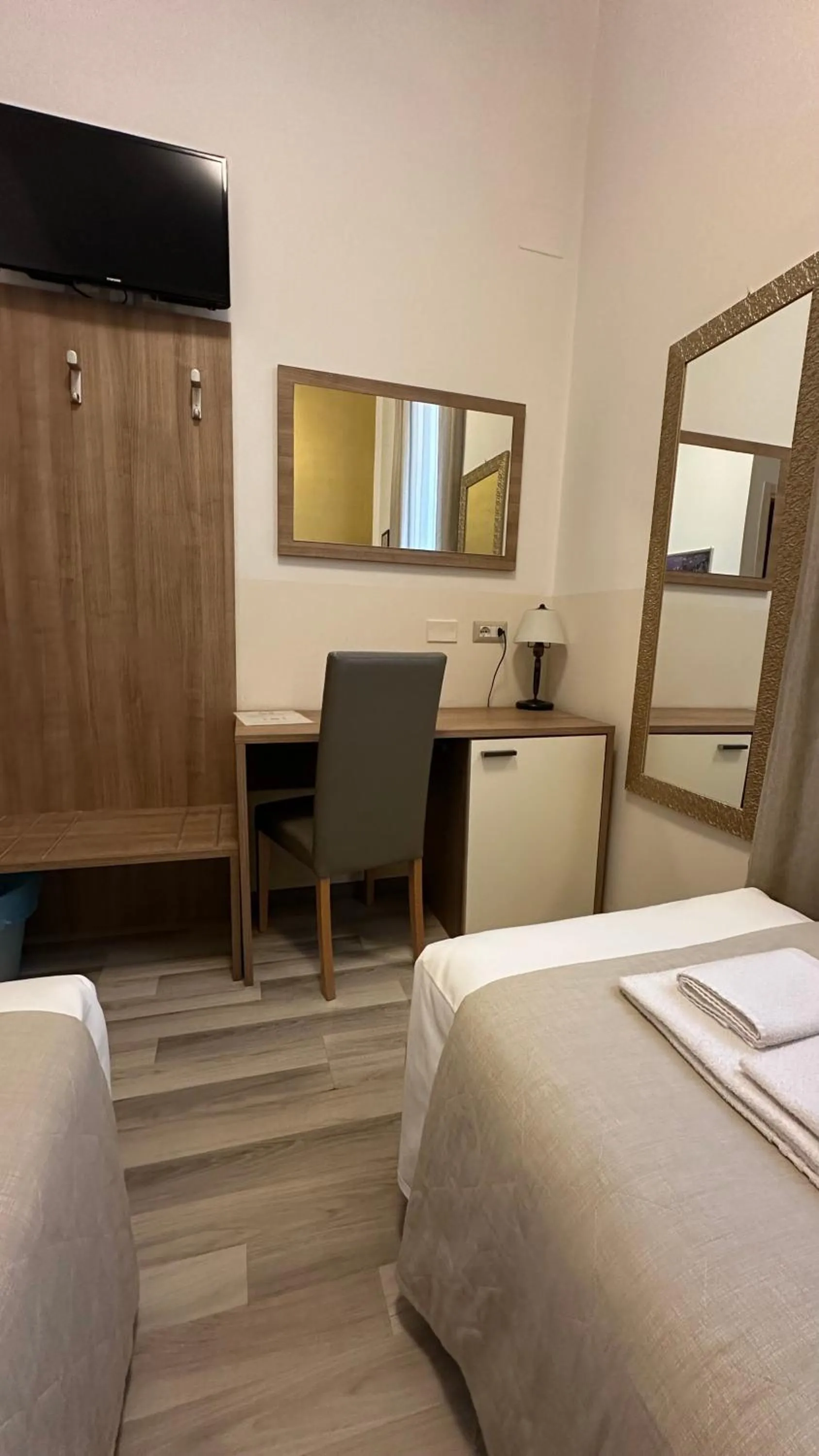 Bed in Hotel Montecarlo