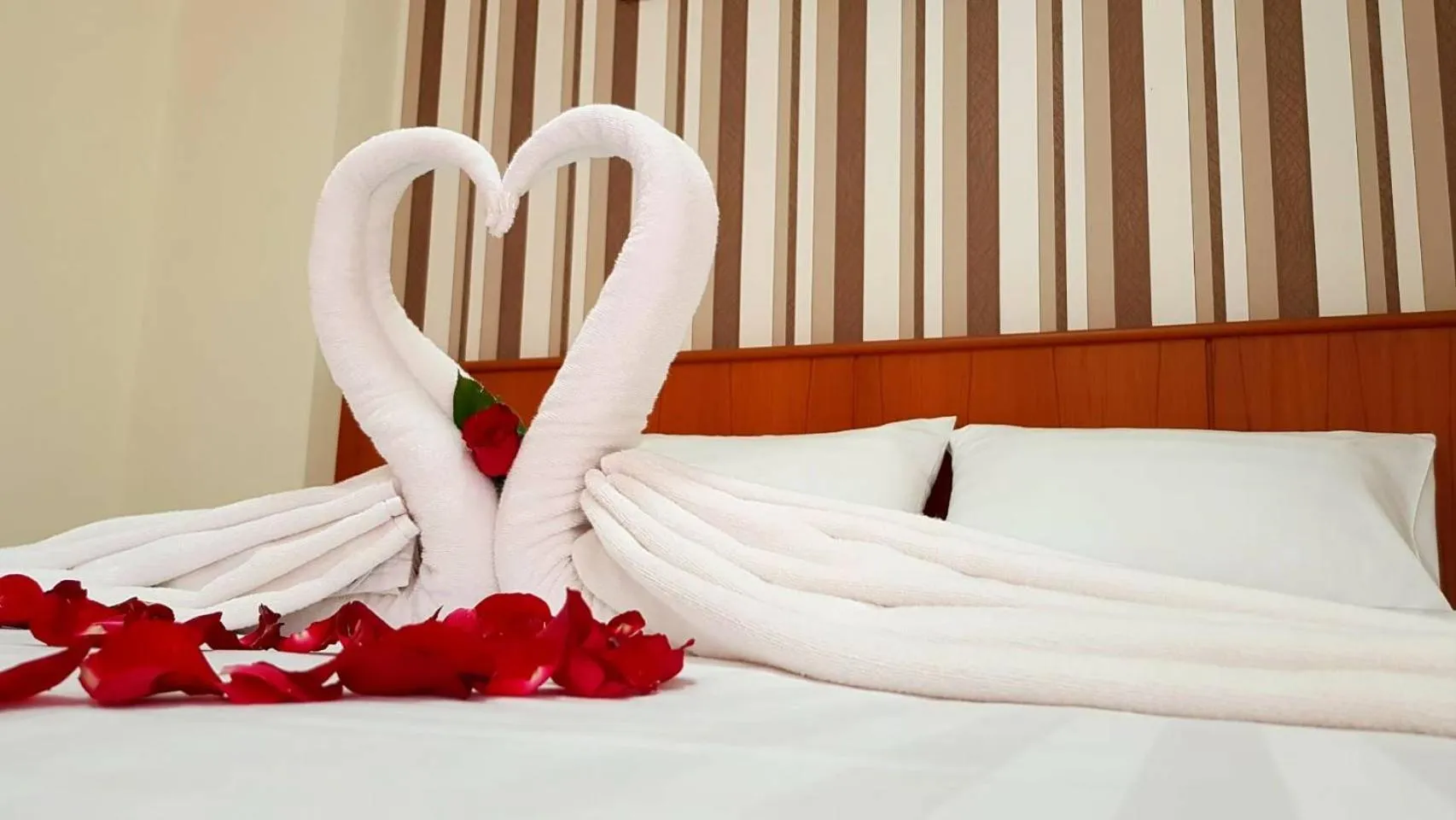 Bed in The Route Sriracha Hotel And Residence