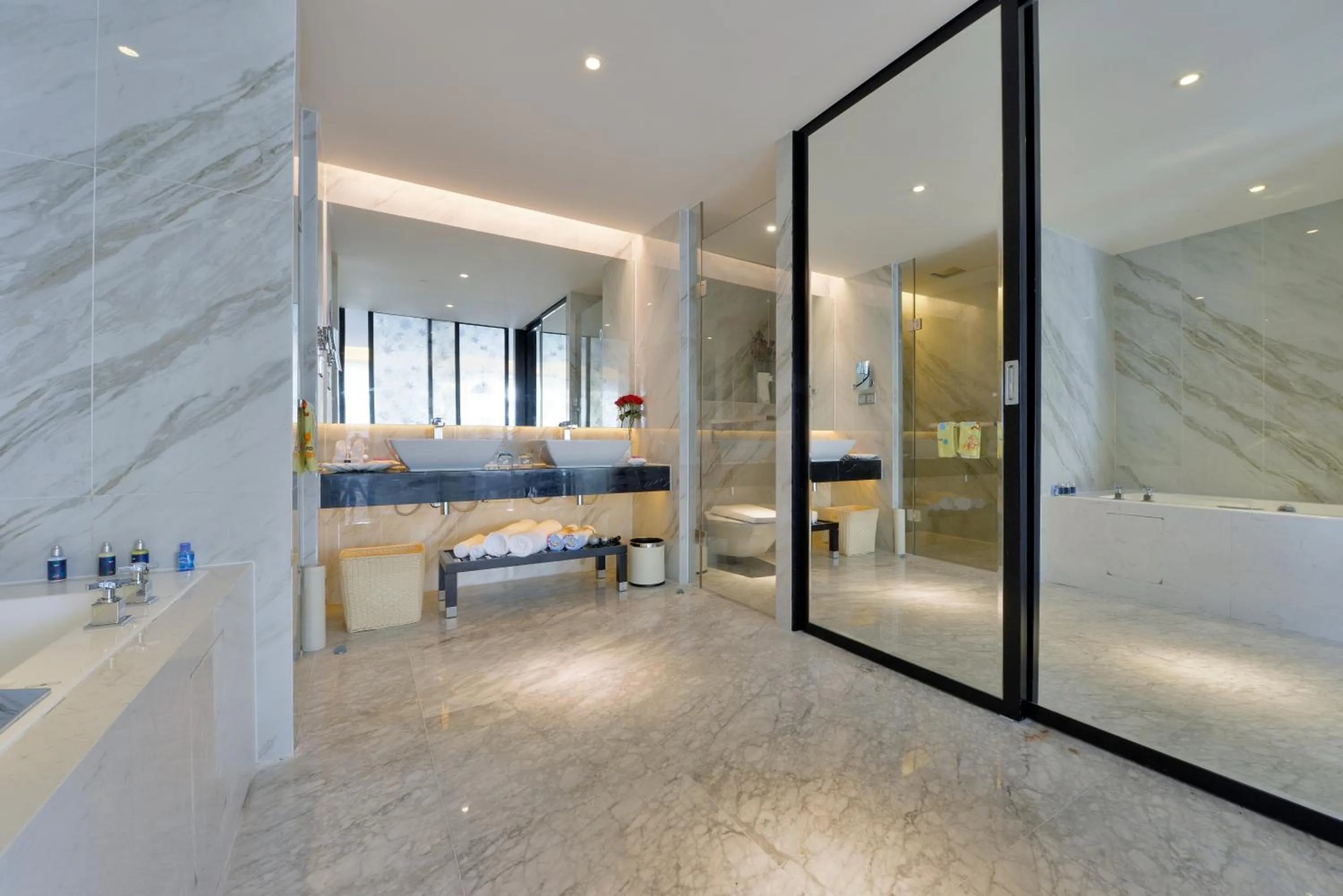 Bathroom in Palace Resort Villas Yalong Bay Sanya