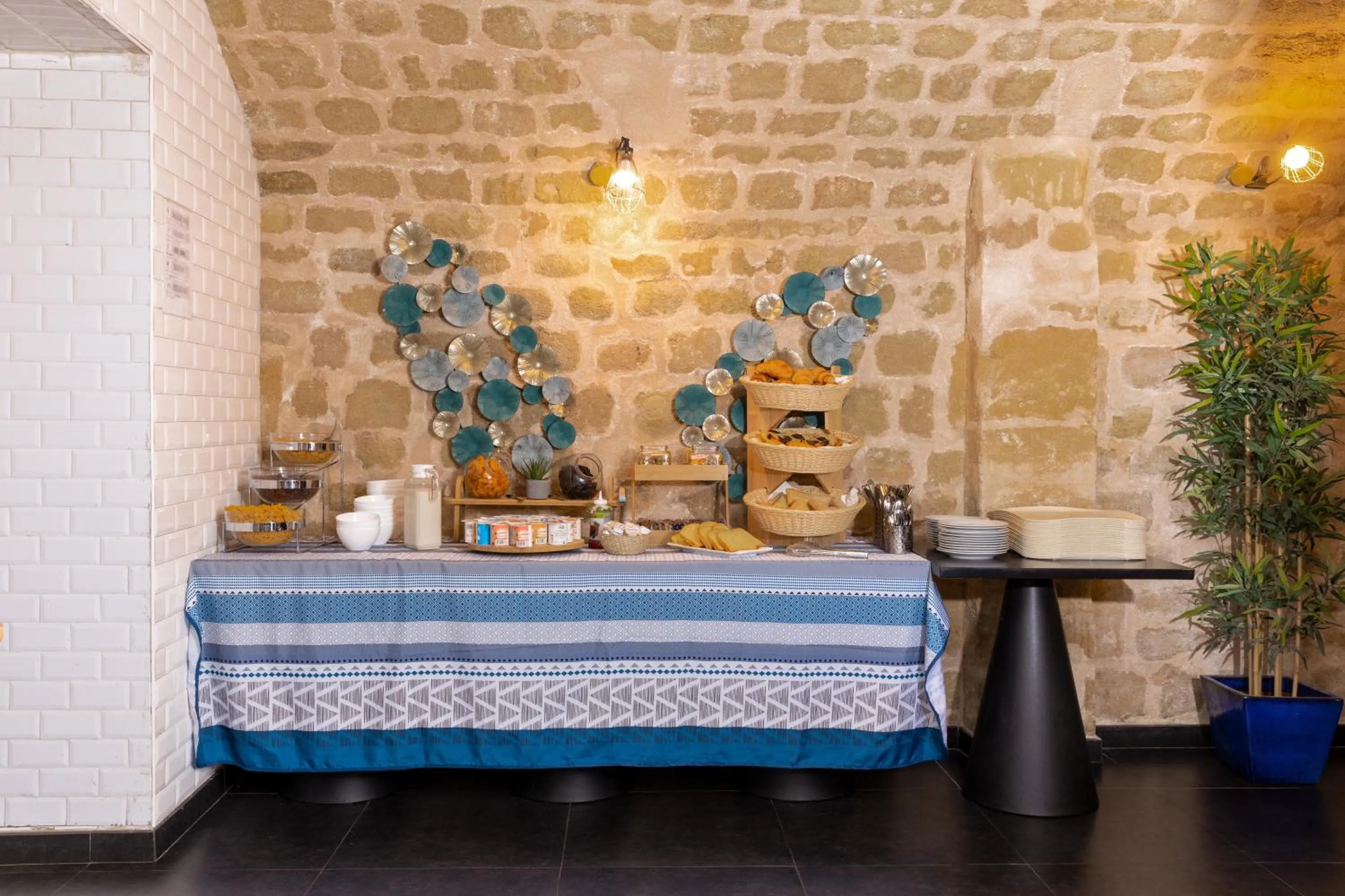 Breakfast in Hotel Victoria