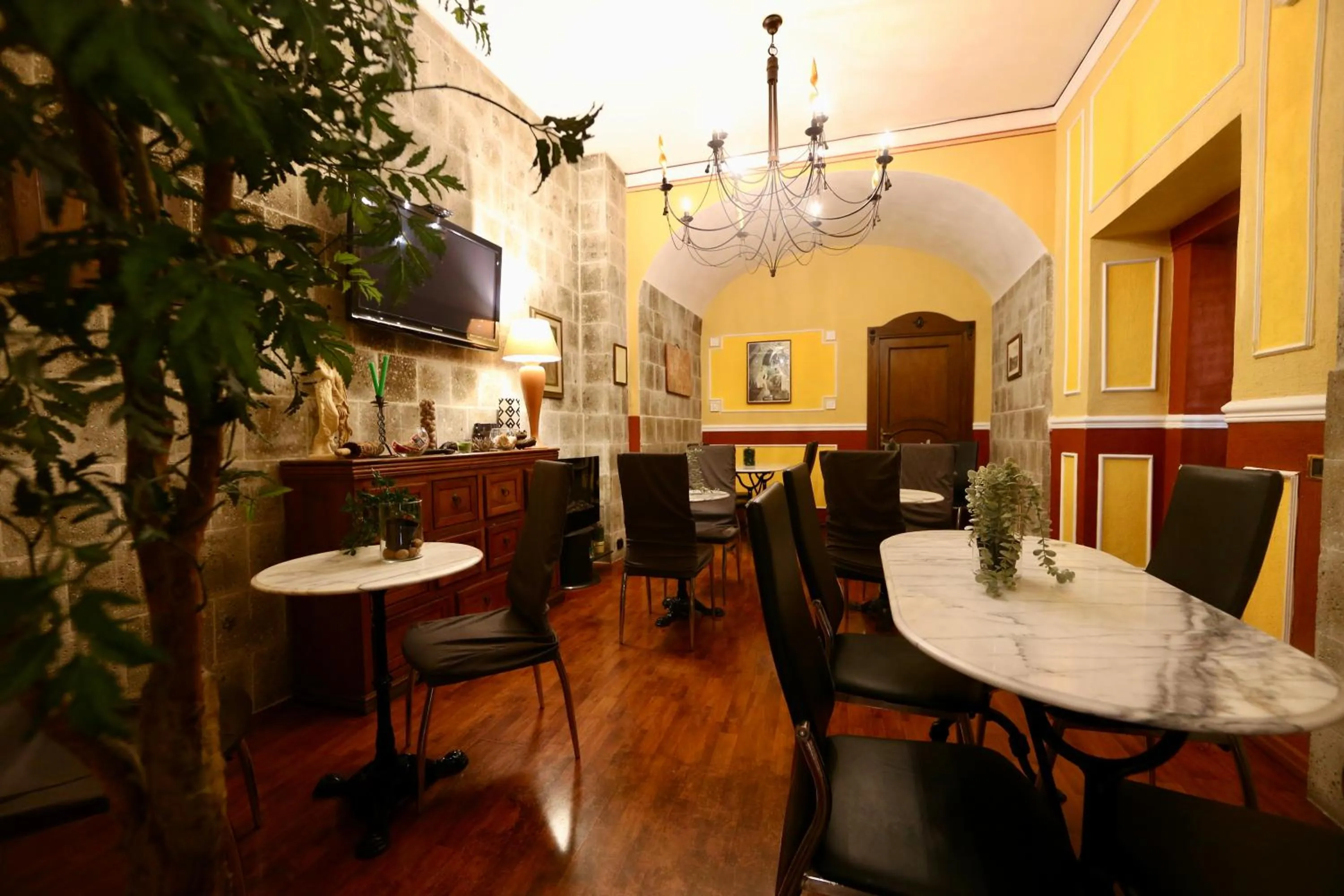 Breakfast in Hotel Amadeus