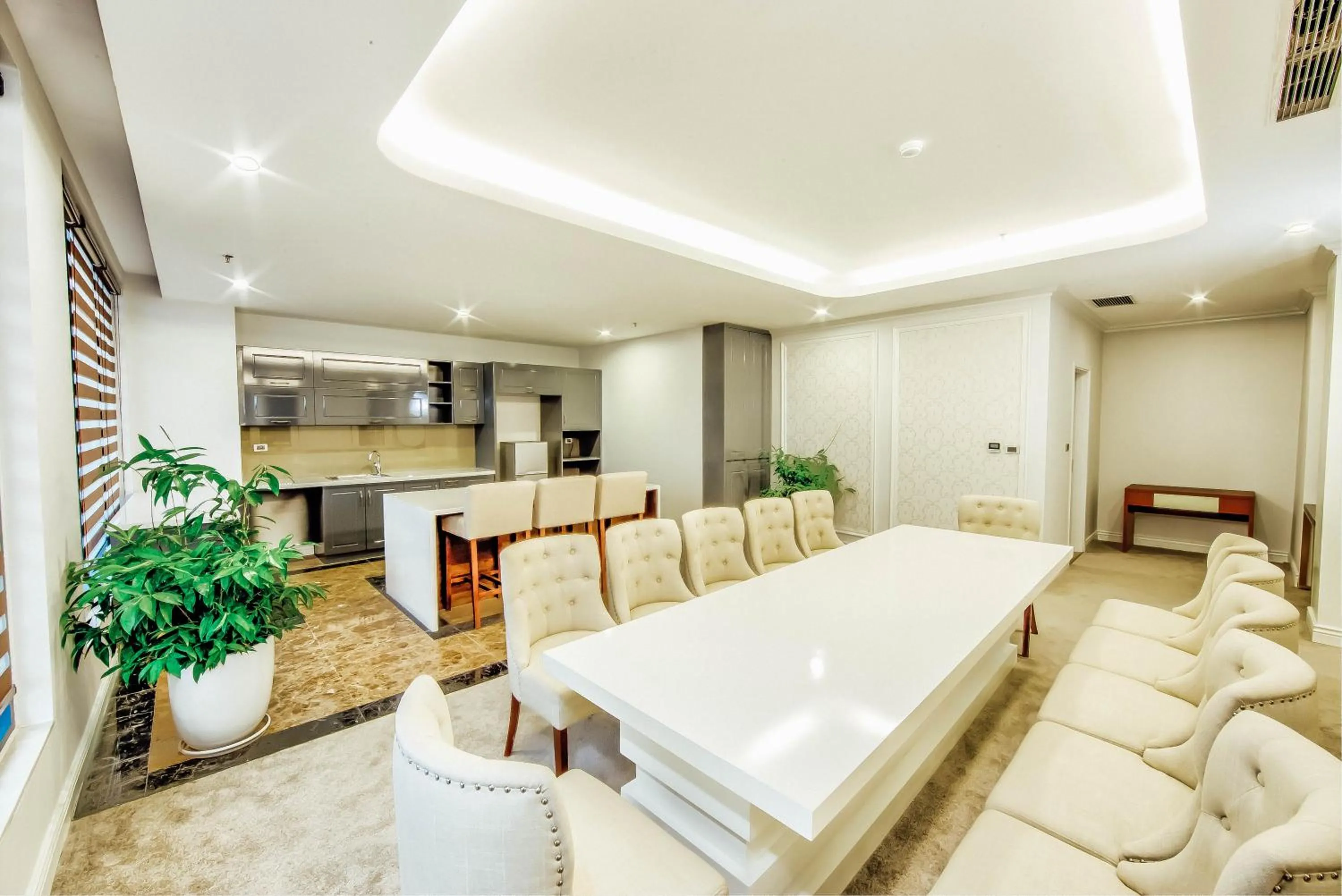 Kitchen or kitchenette in Muong Thanh Luxury Bac Ninh Hotel