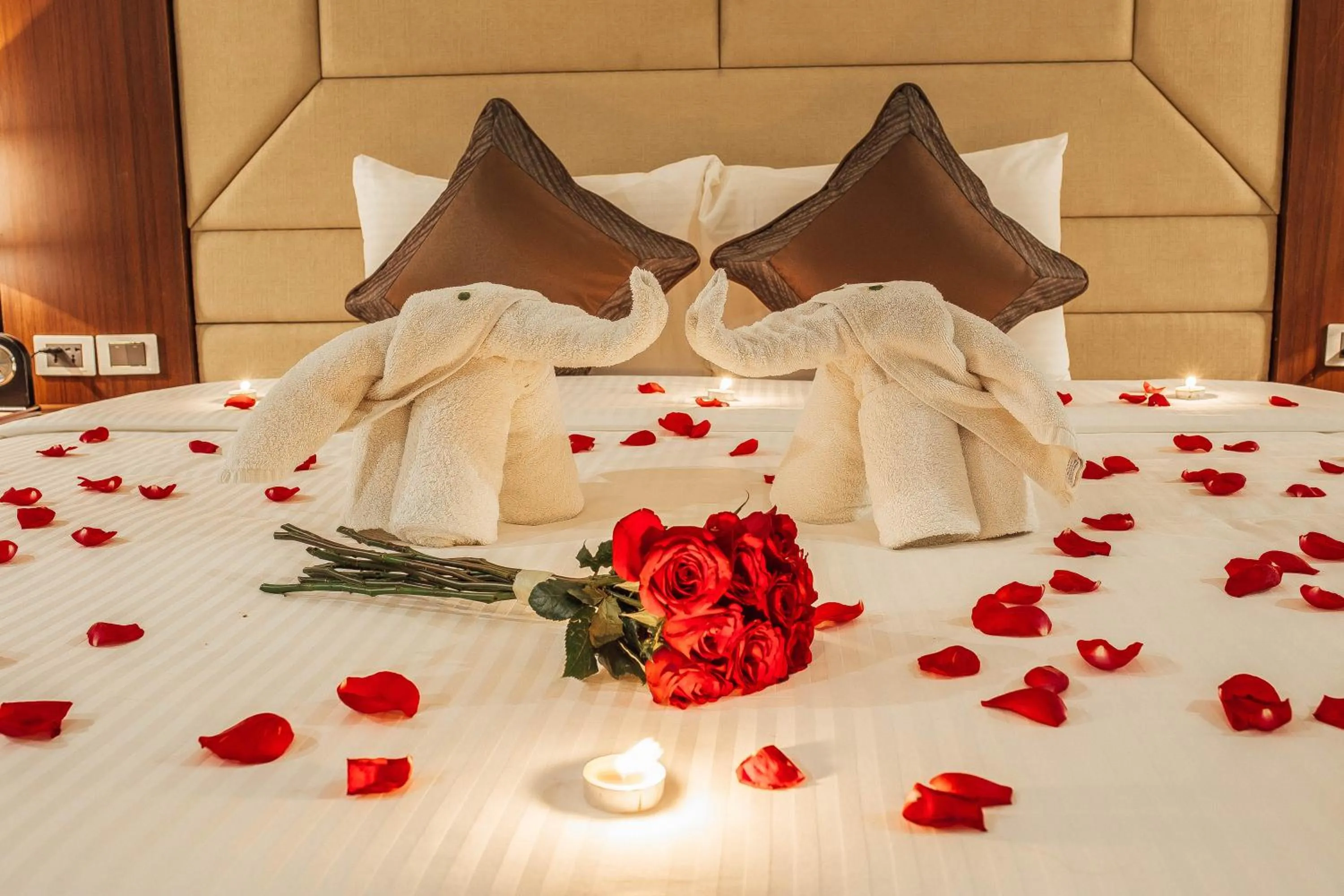 Bed in Muong Thanh Luxury Bac Ninh Hotel