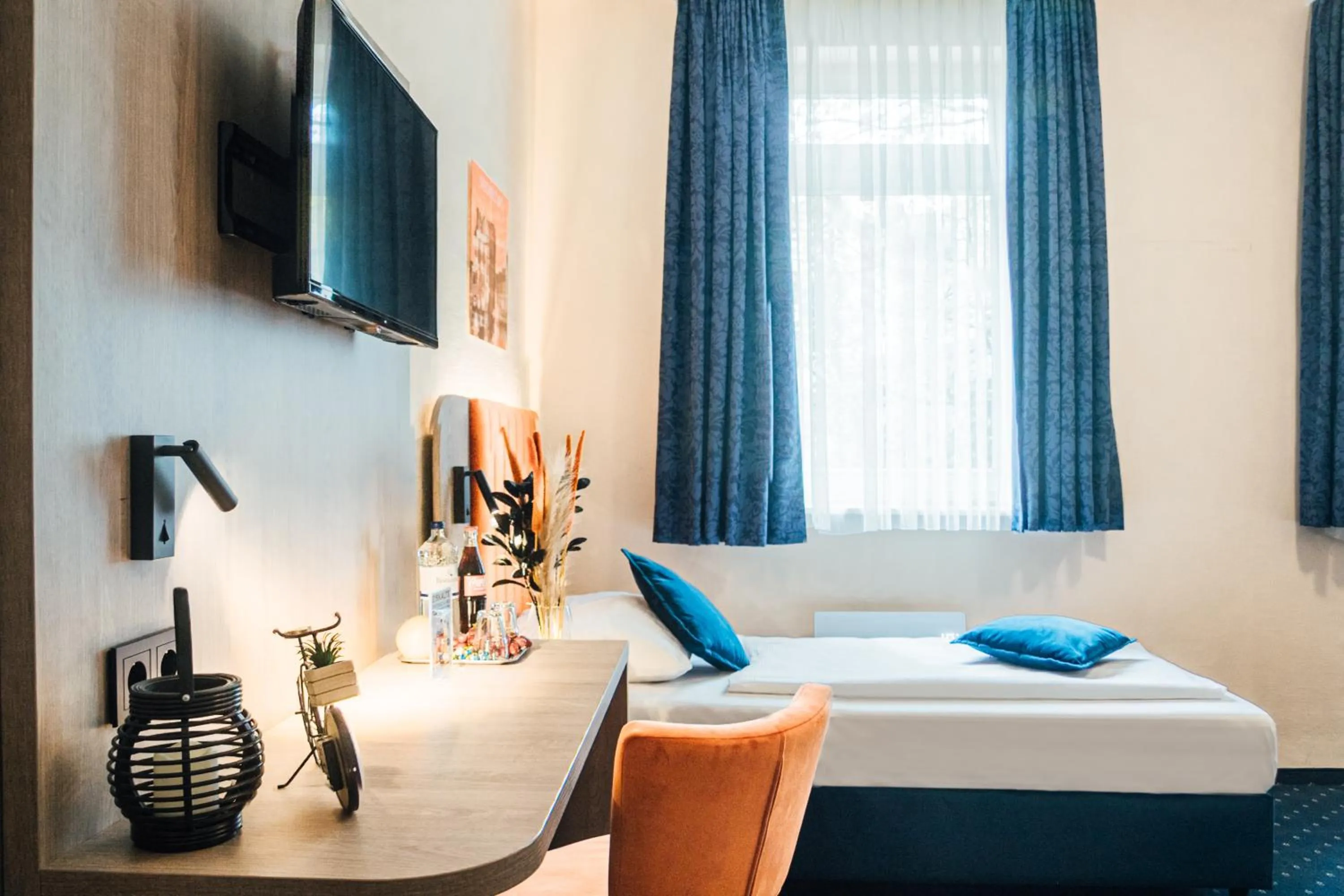 Bed in Hotel Commerz Hamburg