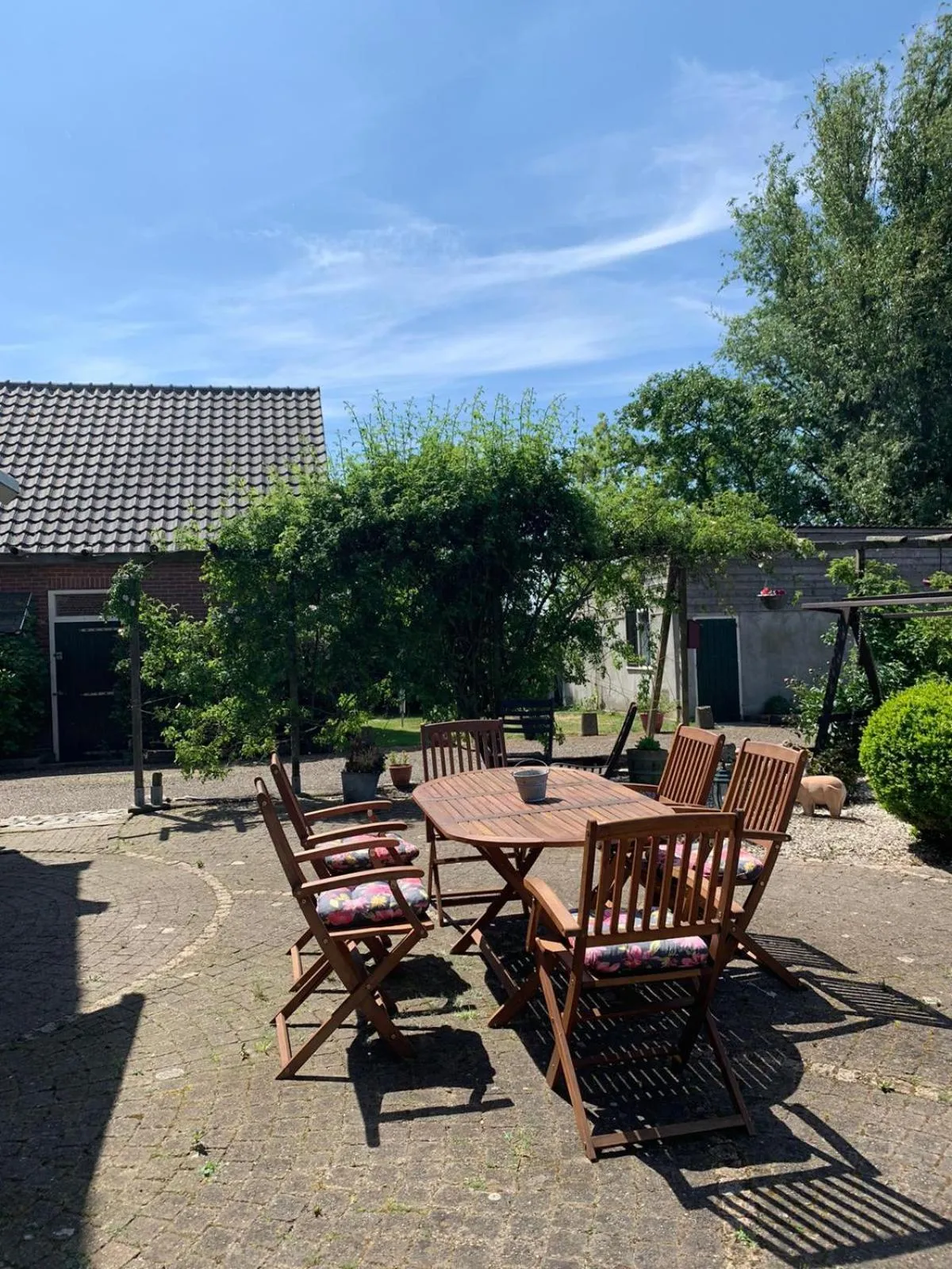 Garden in B&B De Kaagse Koe