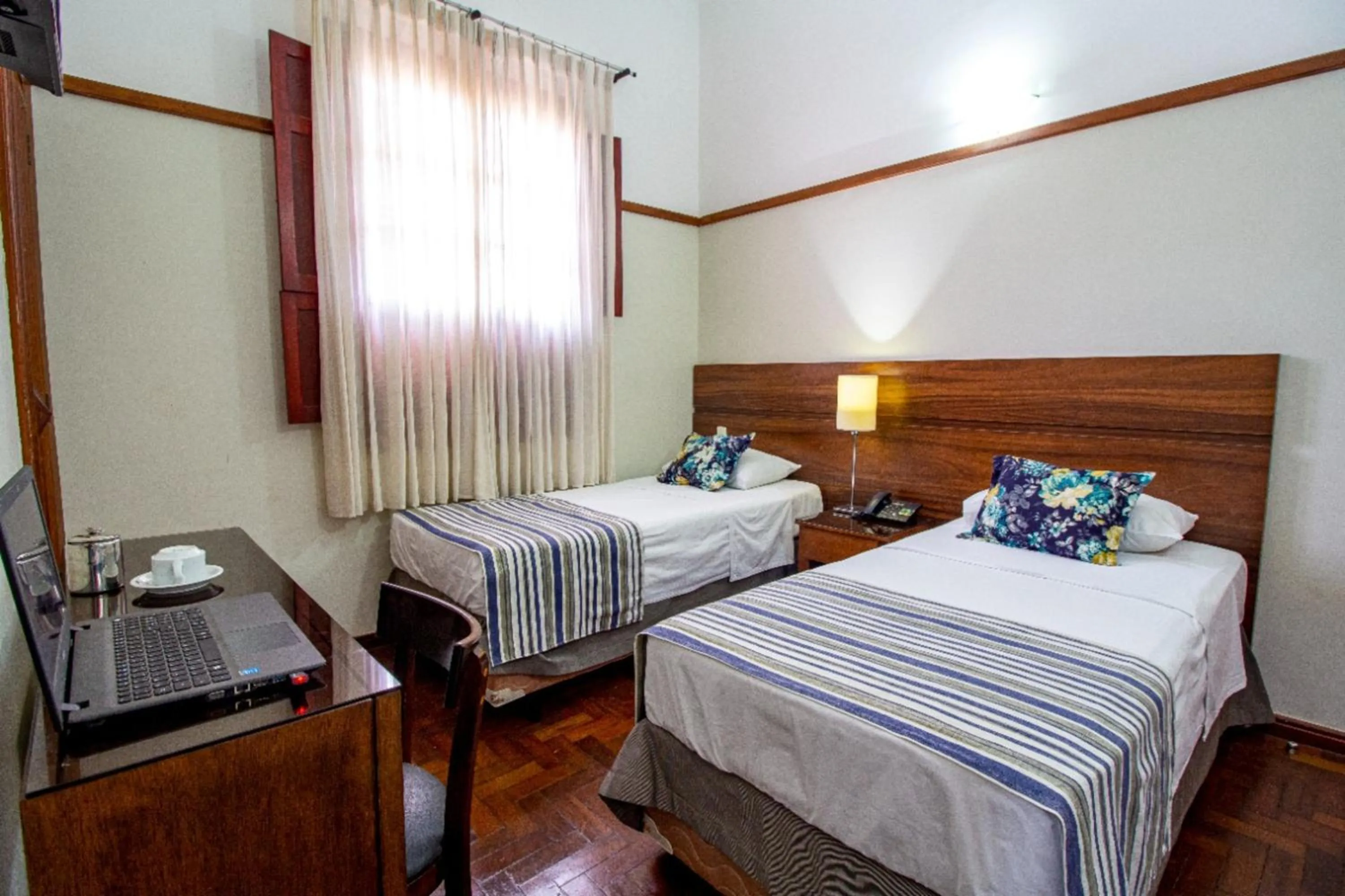 View (from property/room), Bed in Hotel Nacional Inn Araxá Previdência