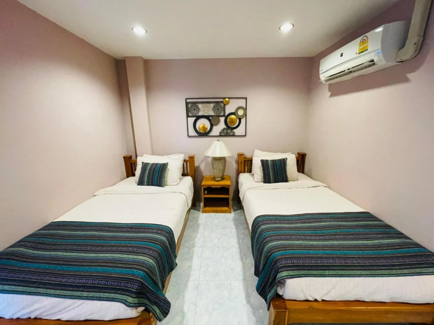 Bed in Richmond Guesthouse Haad Rin