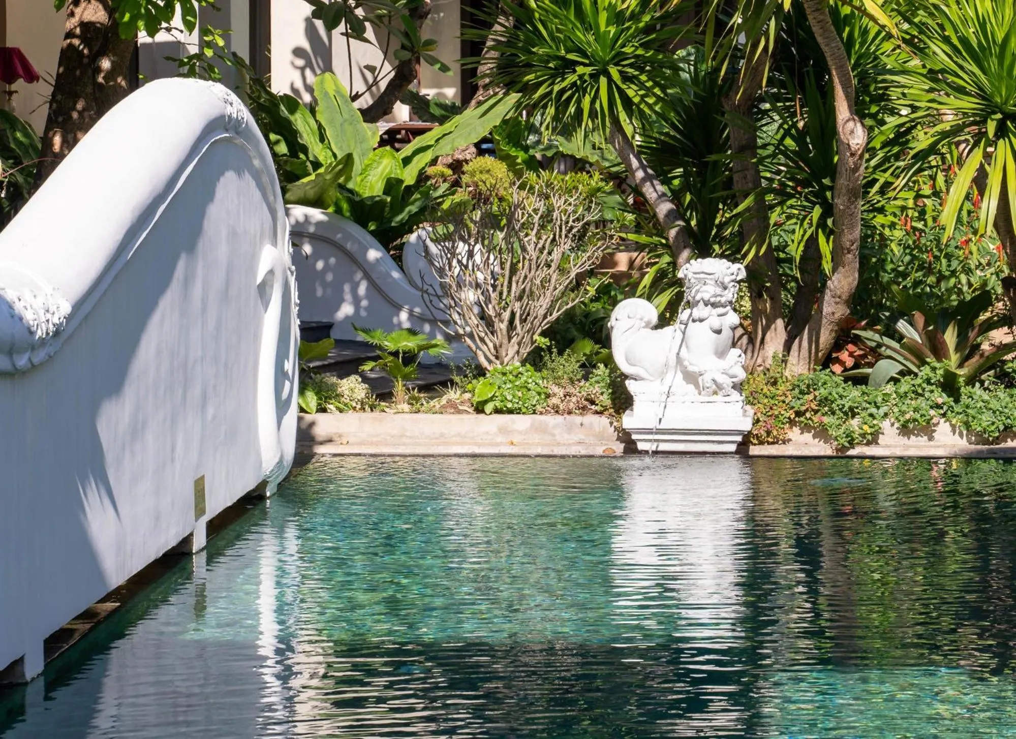 Swimming pool in Puripunn Hideaway