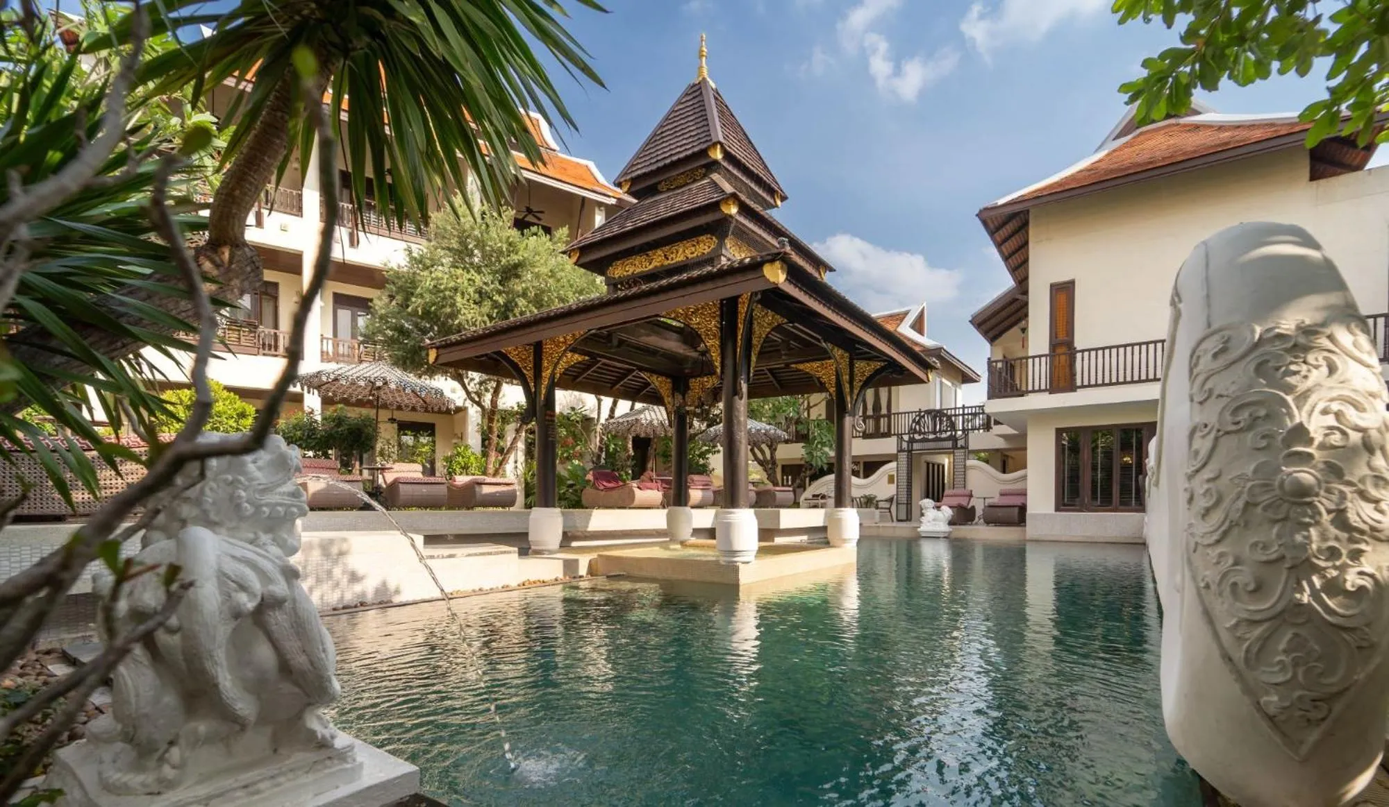 Hot Tub in Puripunn Hideaway