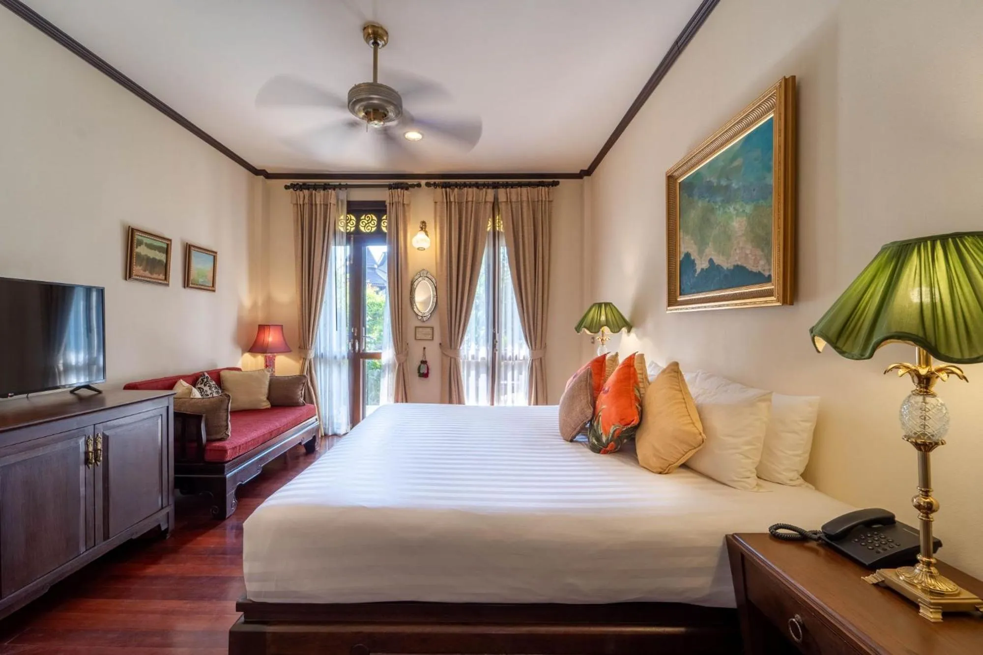 Bed in Puripunn Hideaway