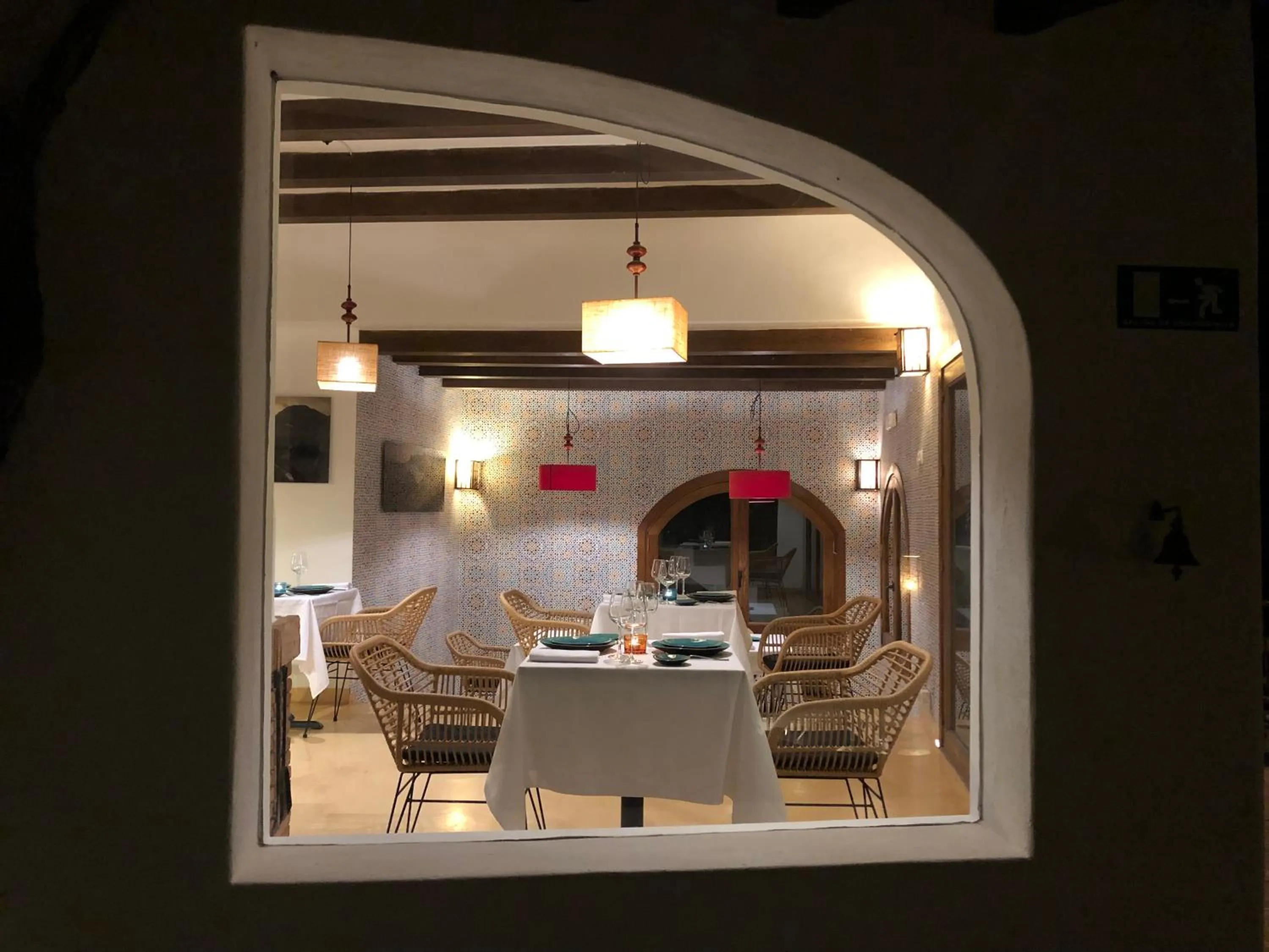 Dining area in La Almendra y El Gitano
