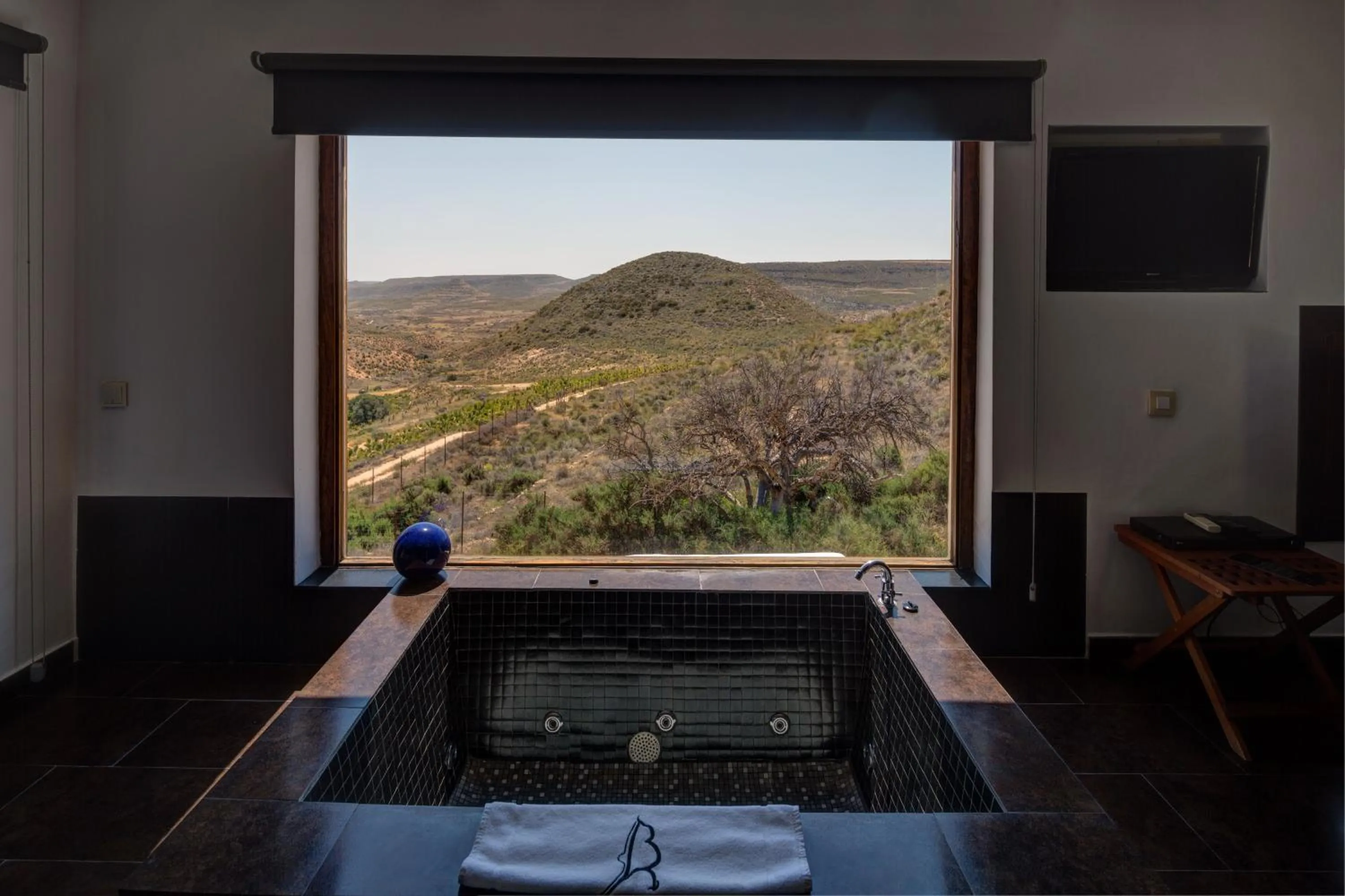 Hot Tub in La Almendra y El Gitano