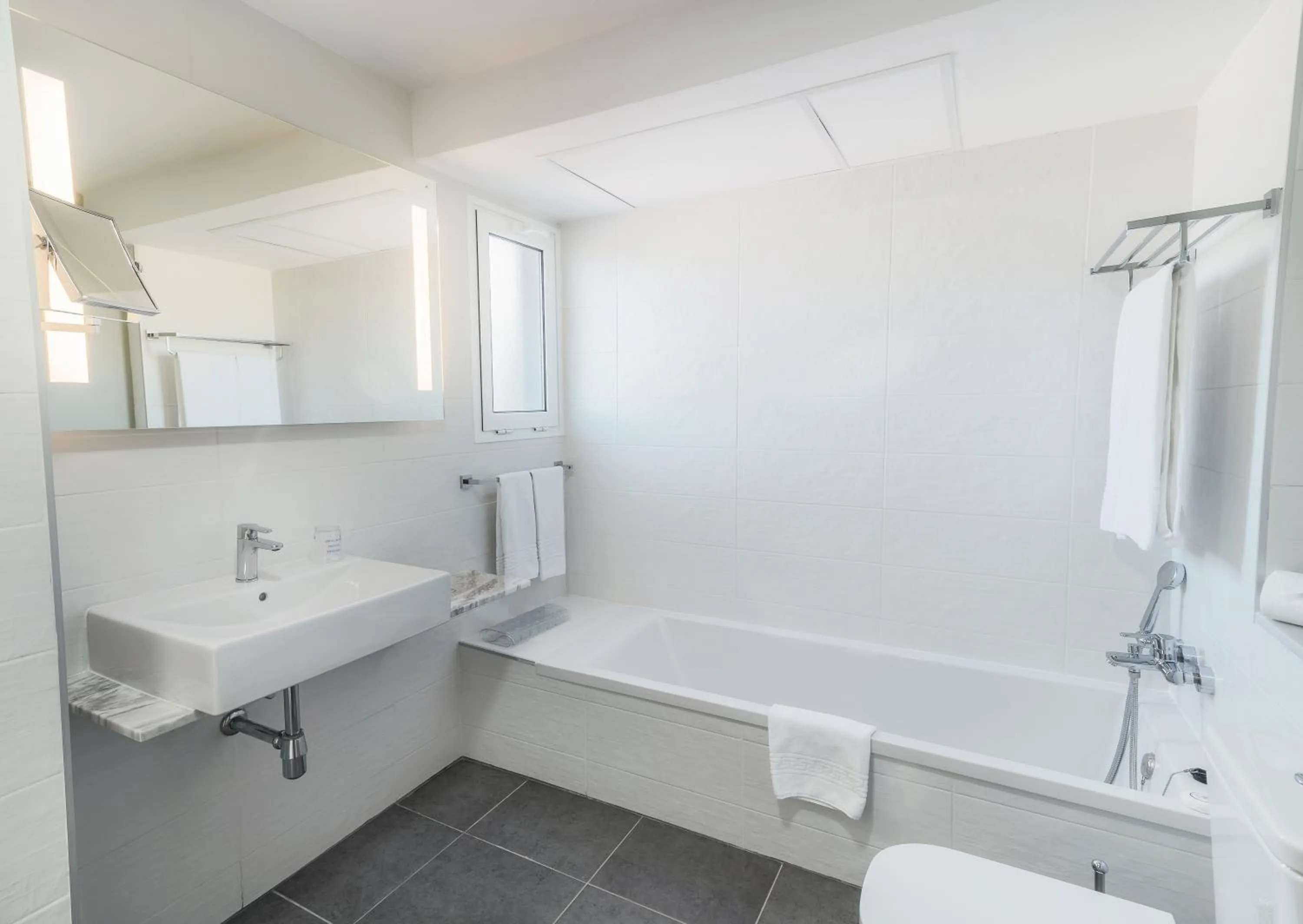 Bathroom in Apartamentos LIVVO Koala Garden