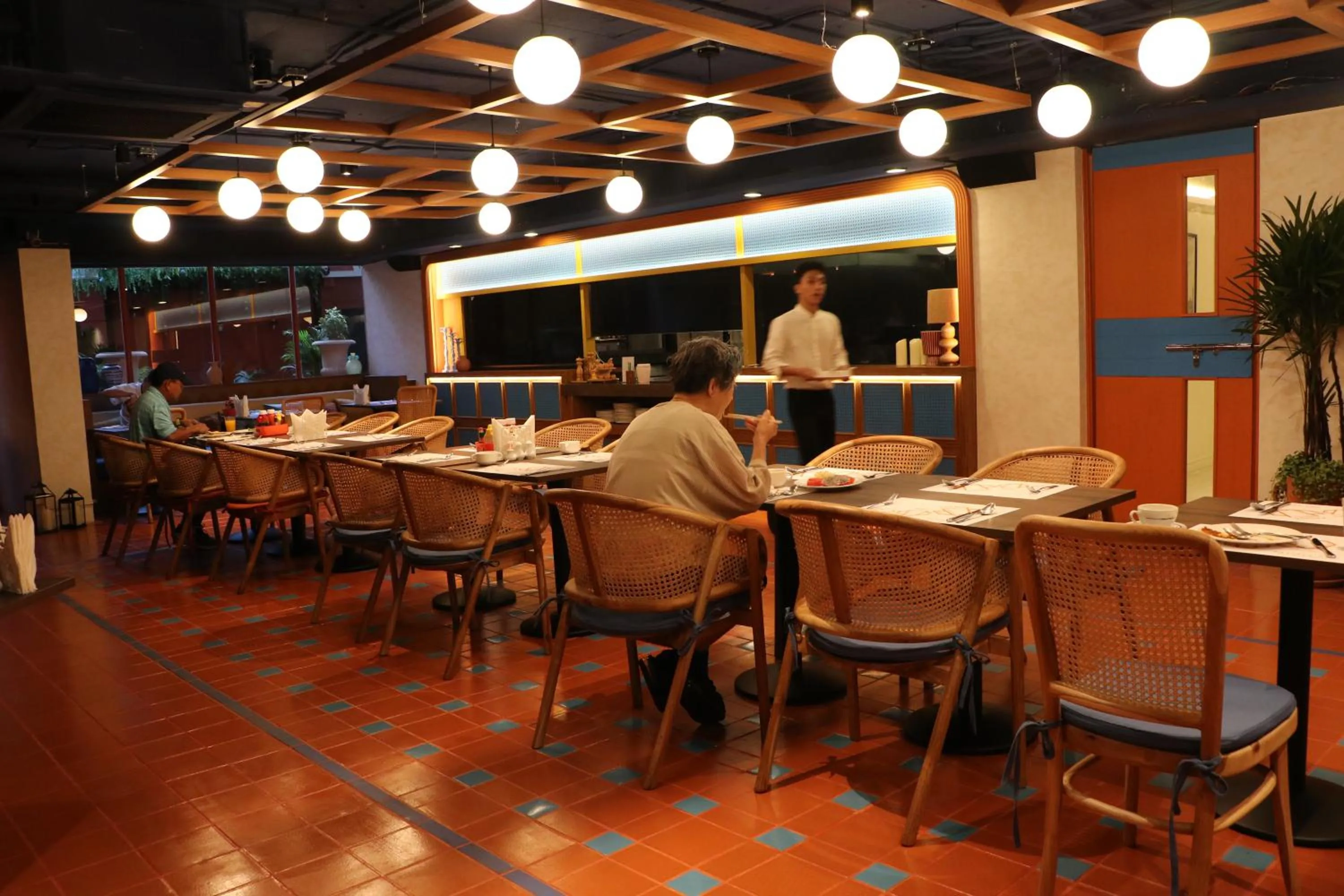 Oakwood Residence Sukhumvit 24 Bangkok