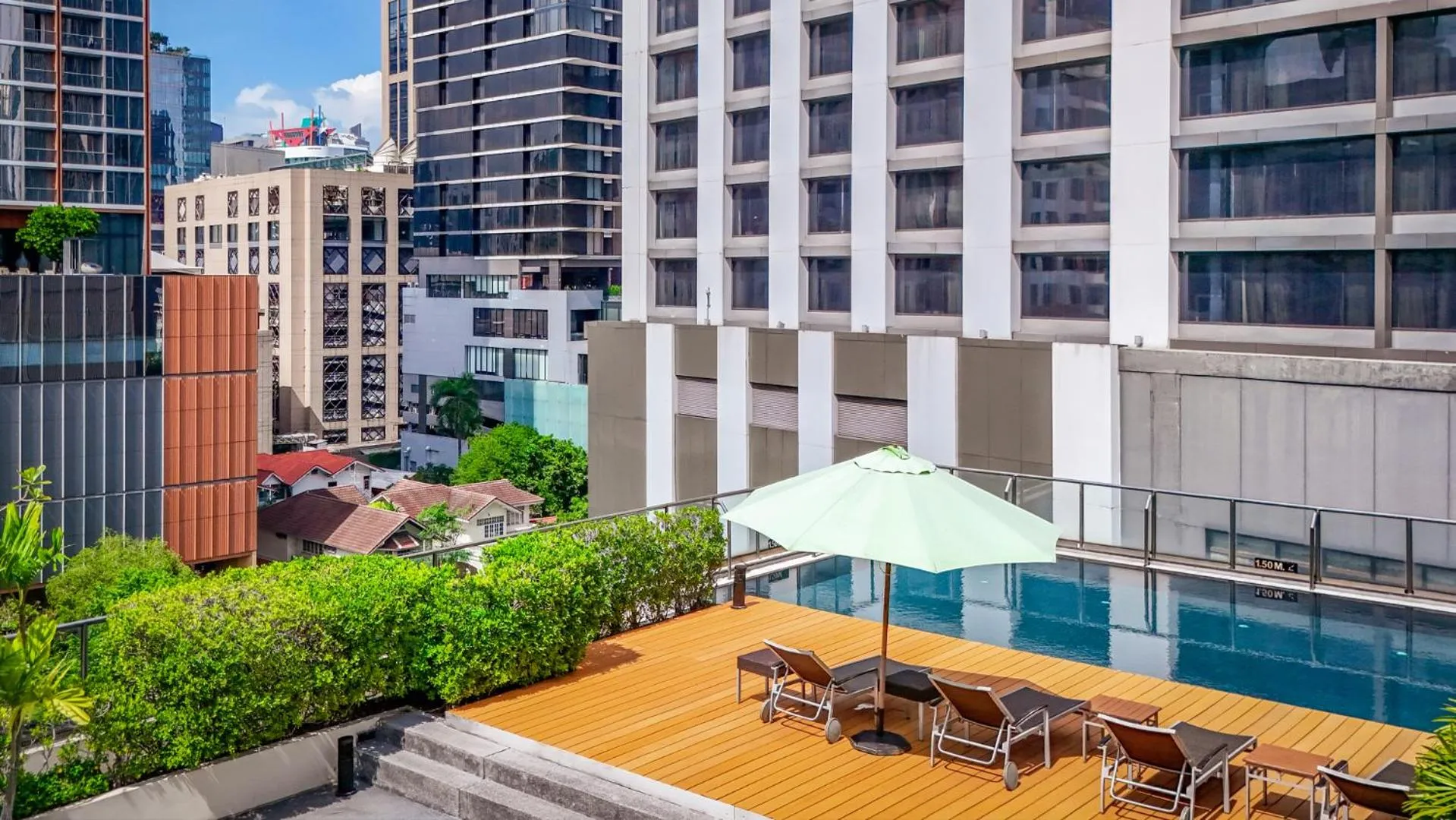 Oakwood Residence Sukhumvit 24 Bangkok
