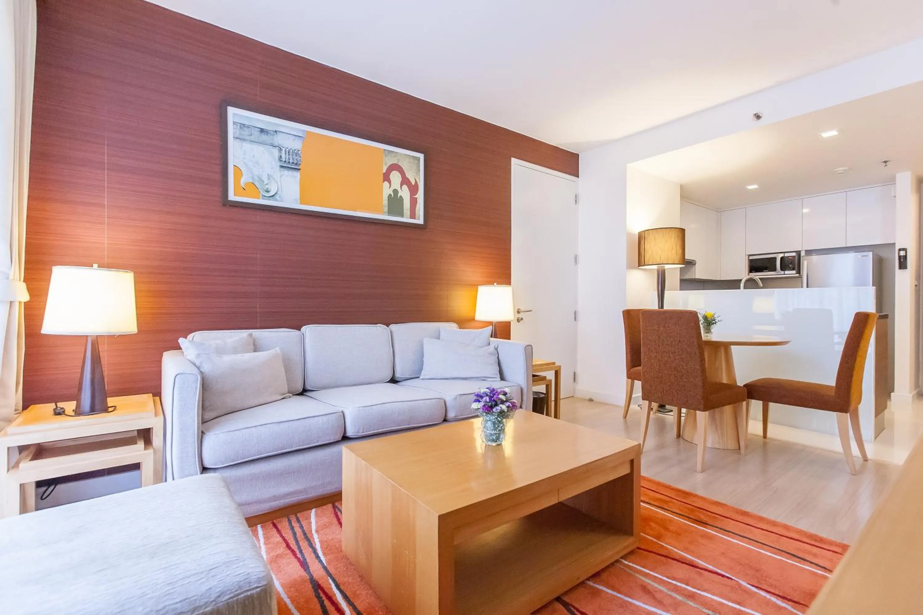 Living room in Oakwood Residence Sukhumvit 24 Bangkok