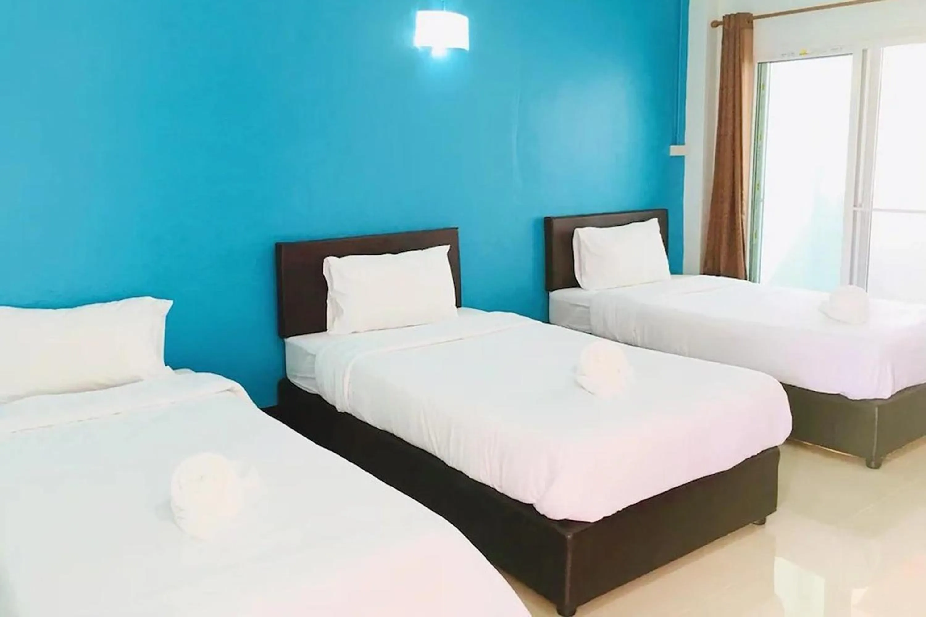 Bed in Chat House Chiang Rai