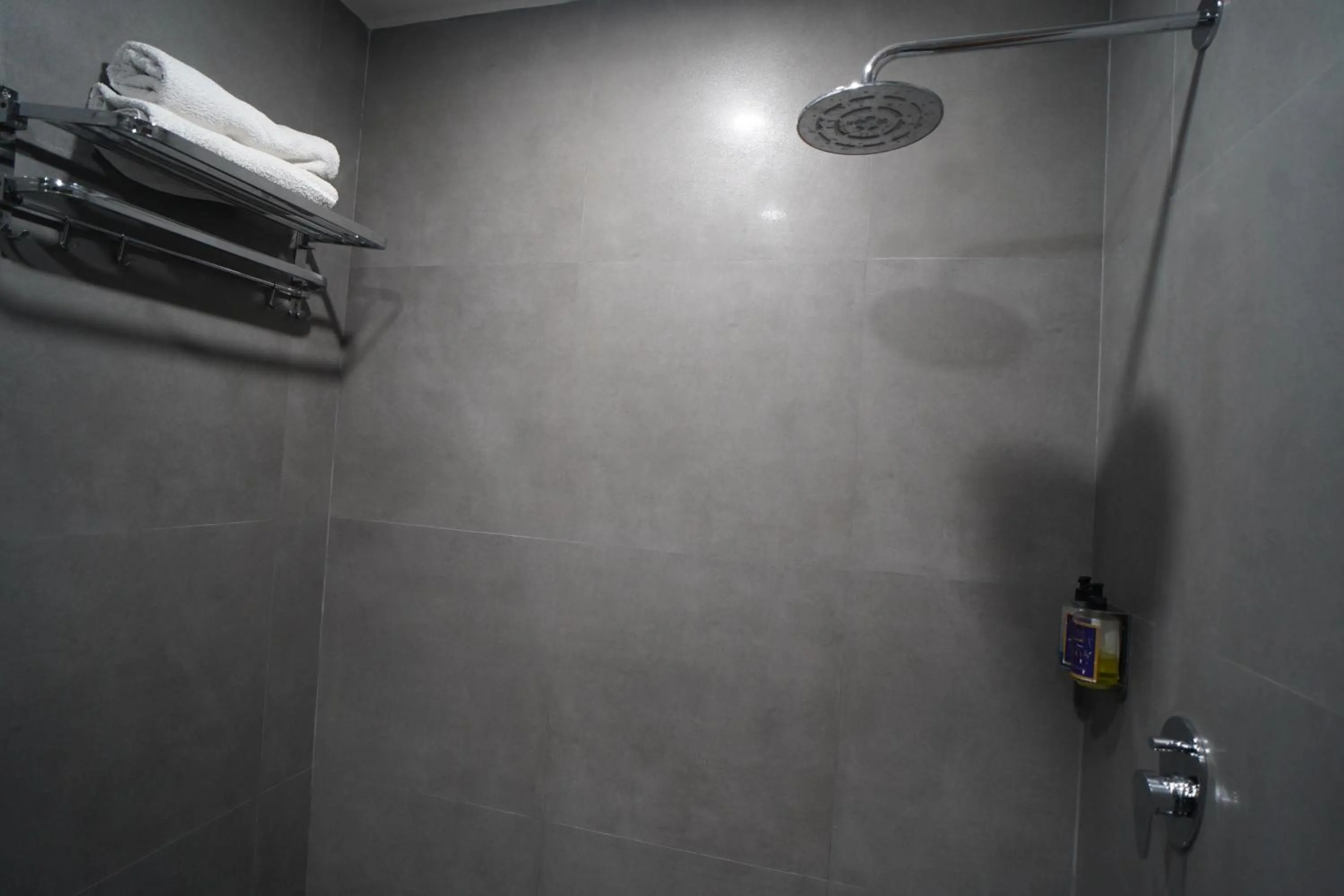 Bathroom in The Corus Hotel