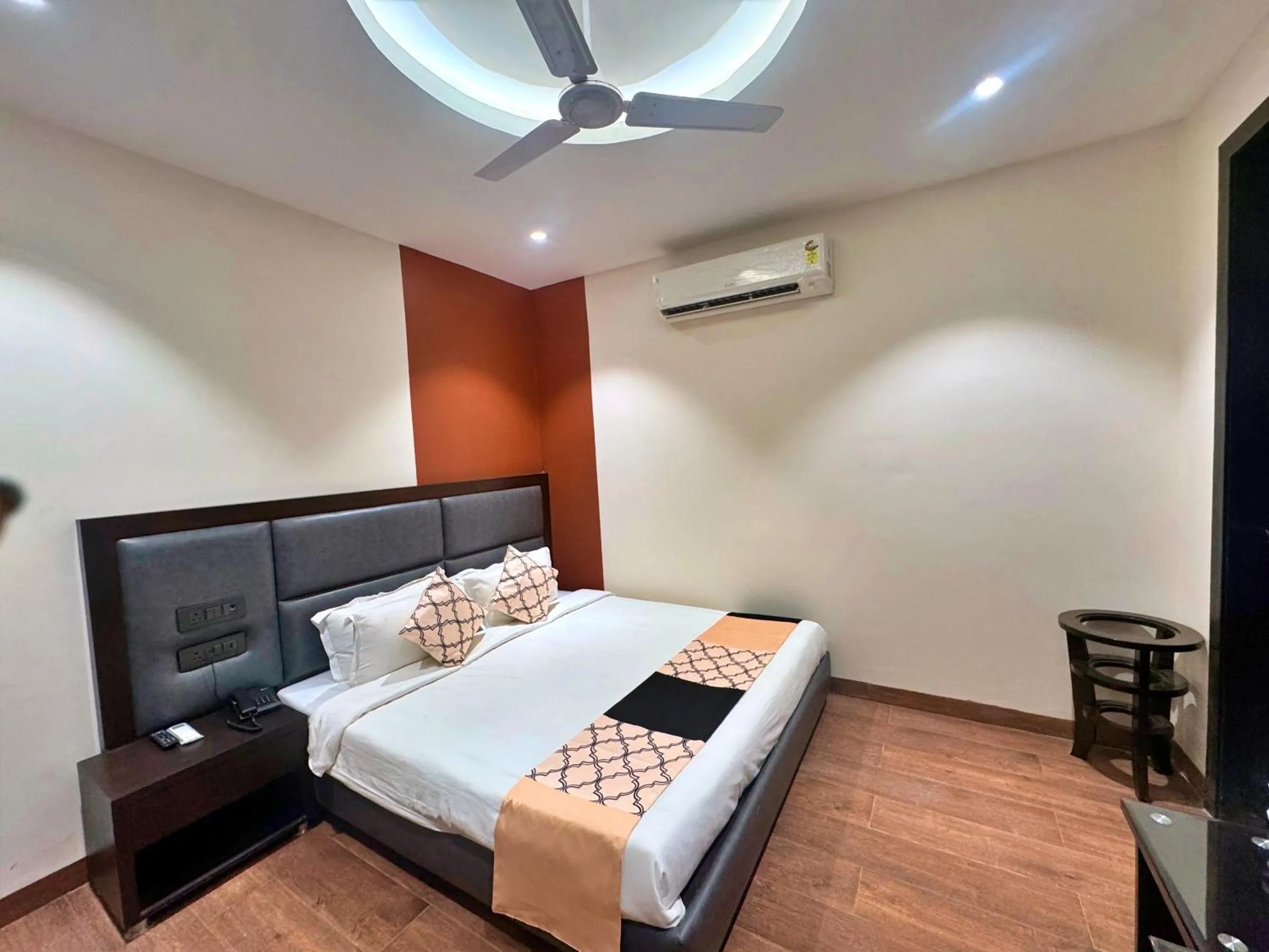 Bed in Amber Inn by Orion Hotels