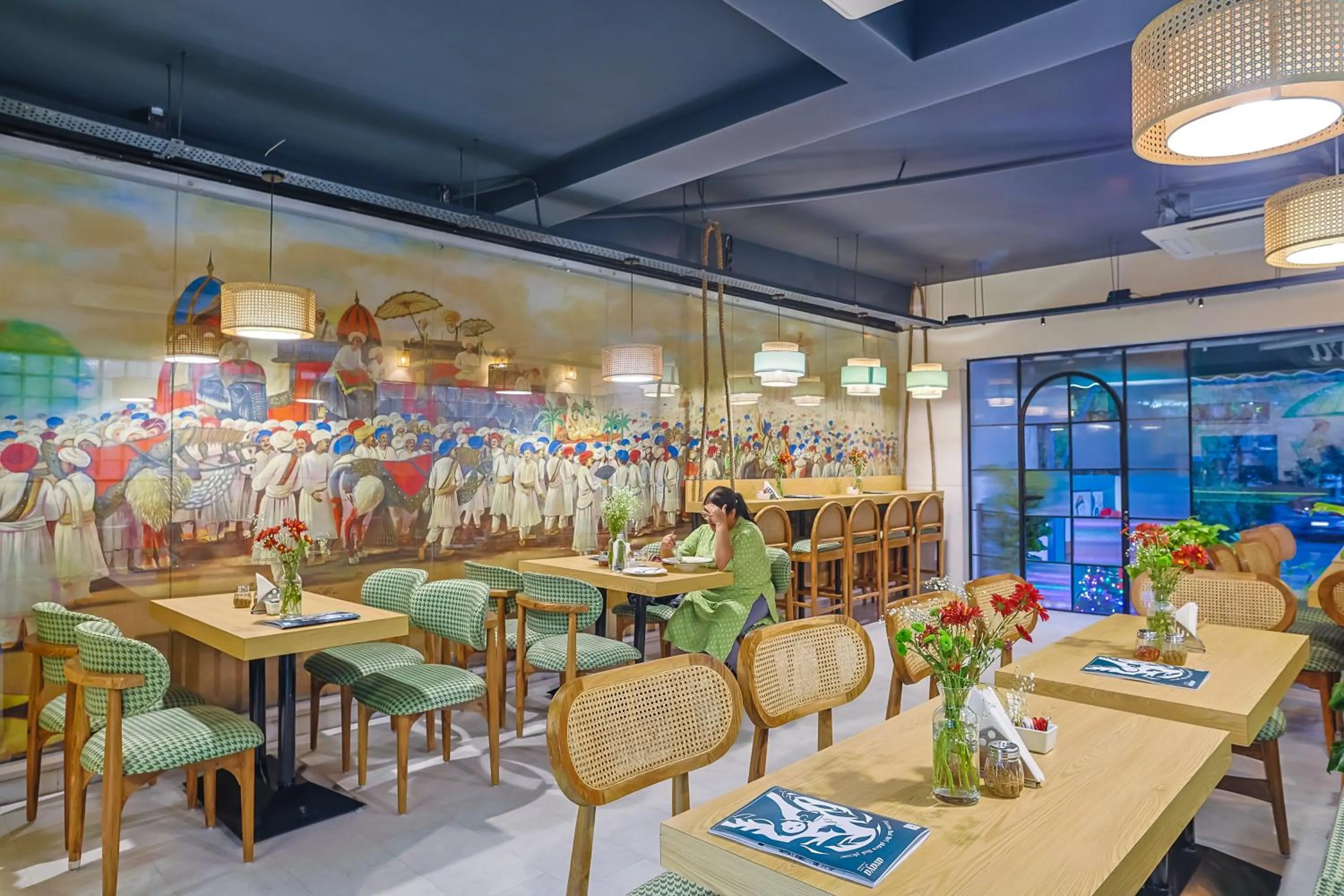 Restaurant/places to eat in Amber Inn by Orion Hotels