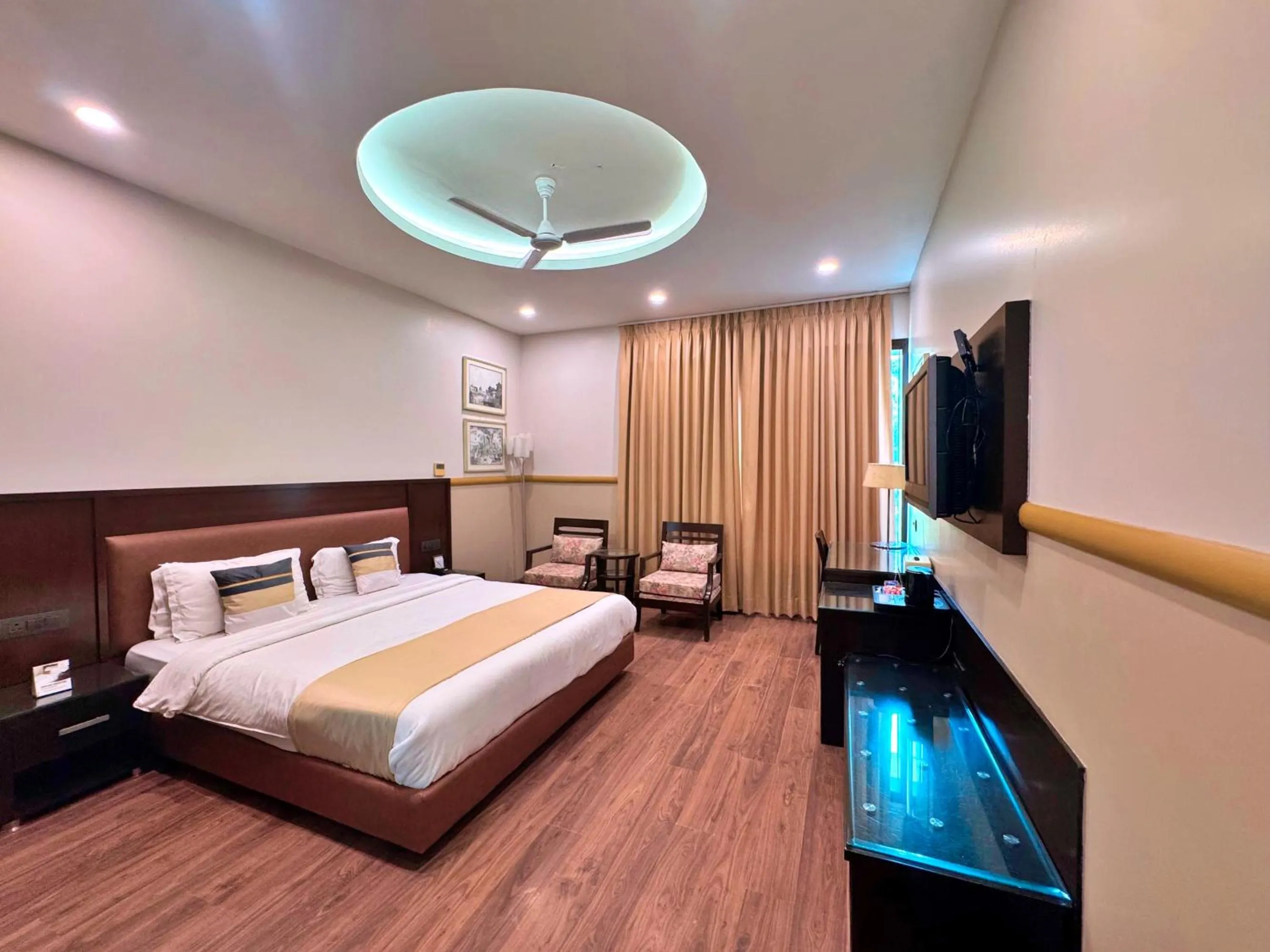 Bed in Amber Inn by Orion Hotels