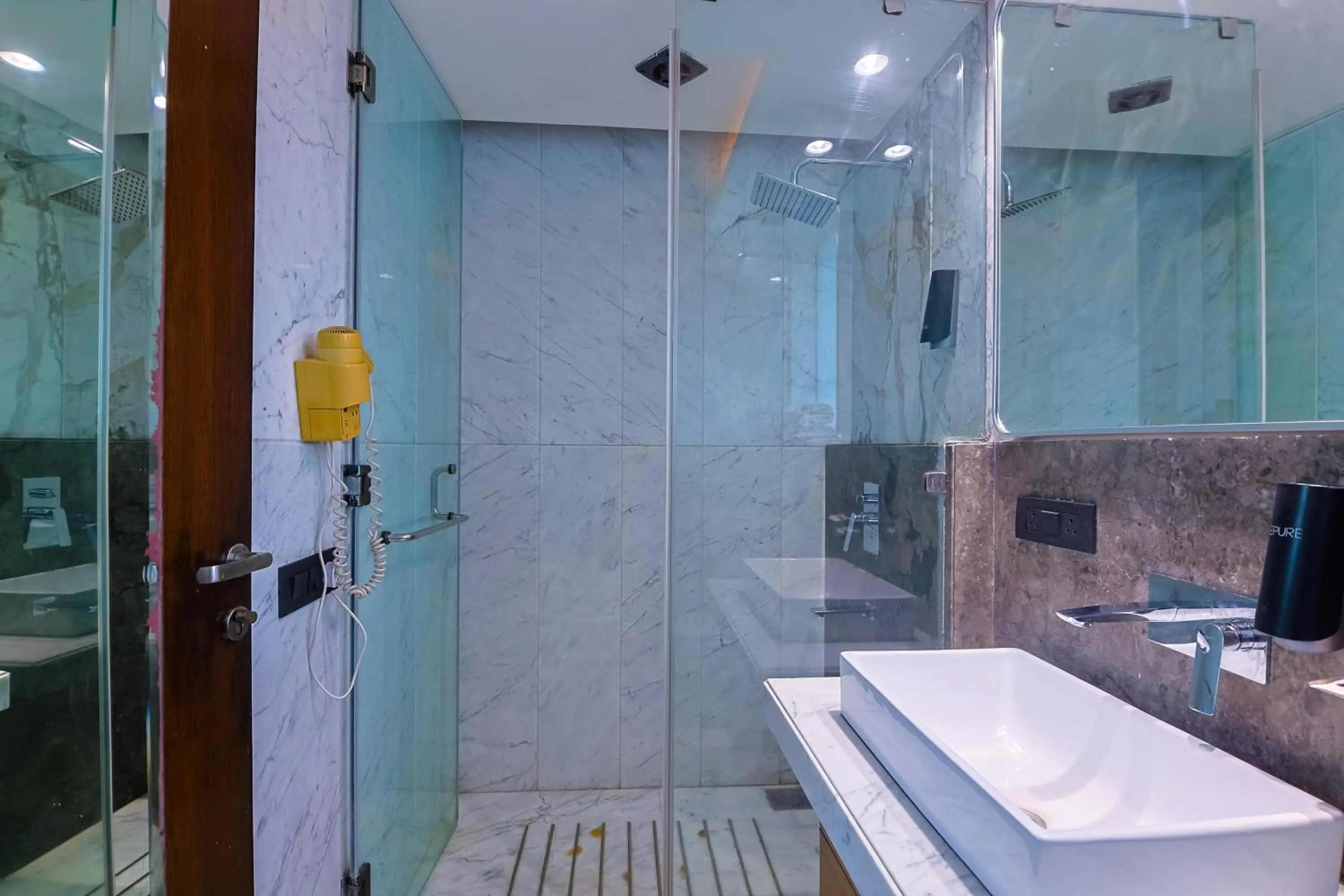 Bathroom in Amber Inn by Orion Hotels