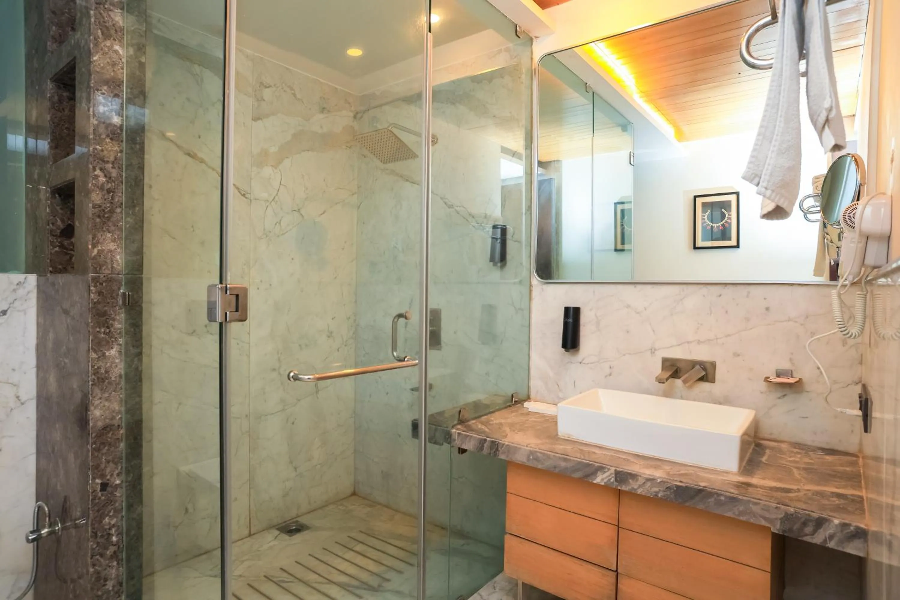 Property building in Amber Inn by Orion Hotels