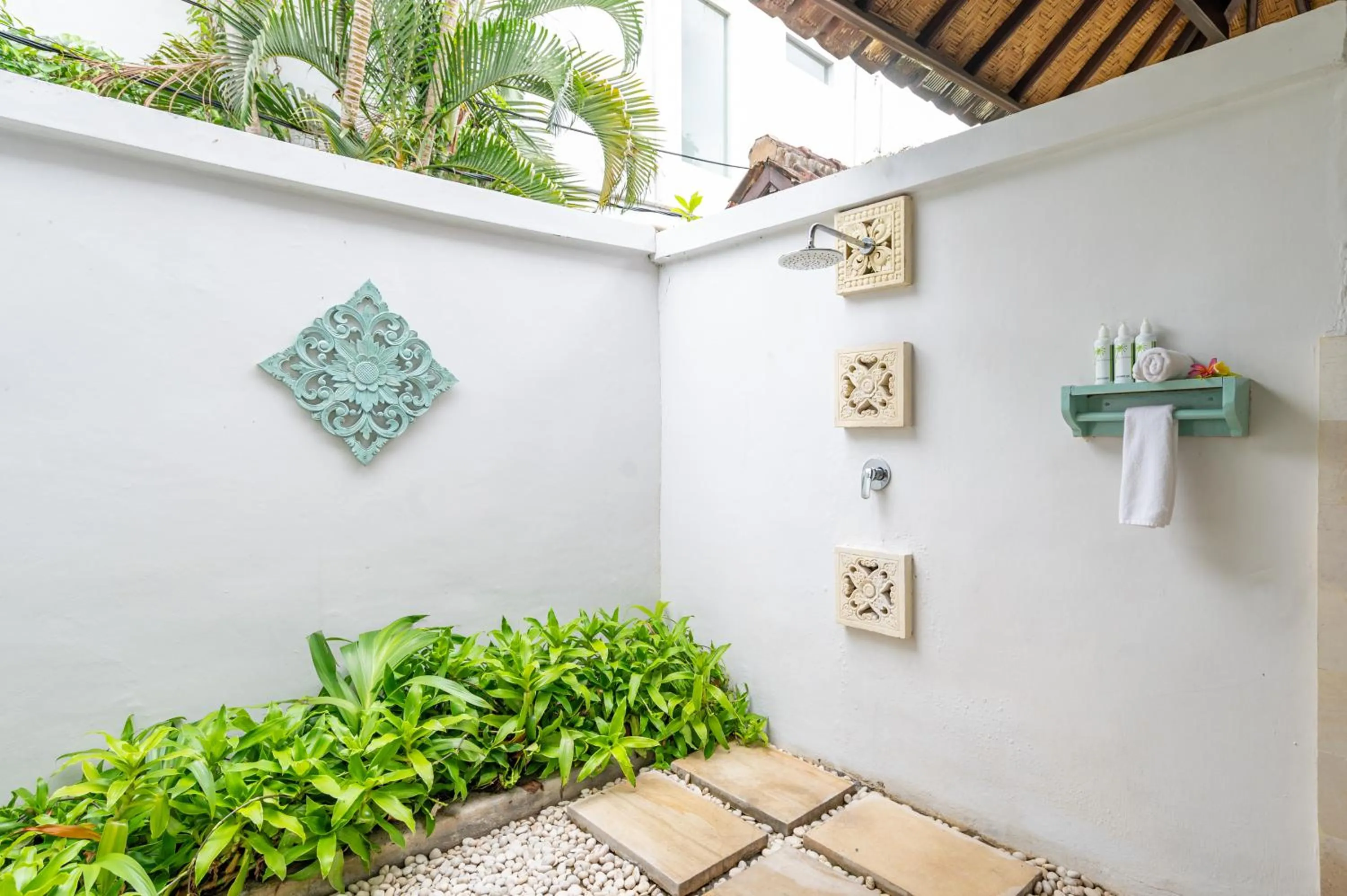 Shower in Villa Coco Bali