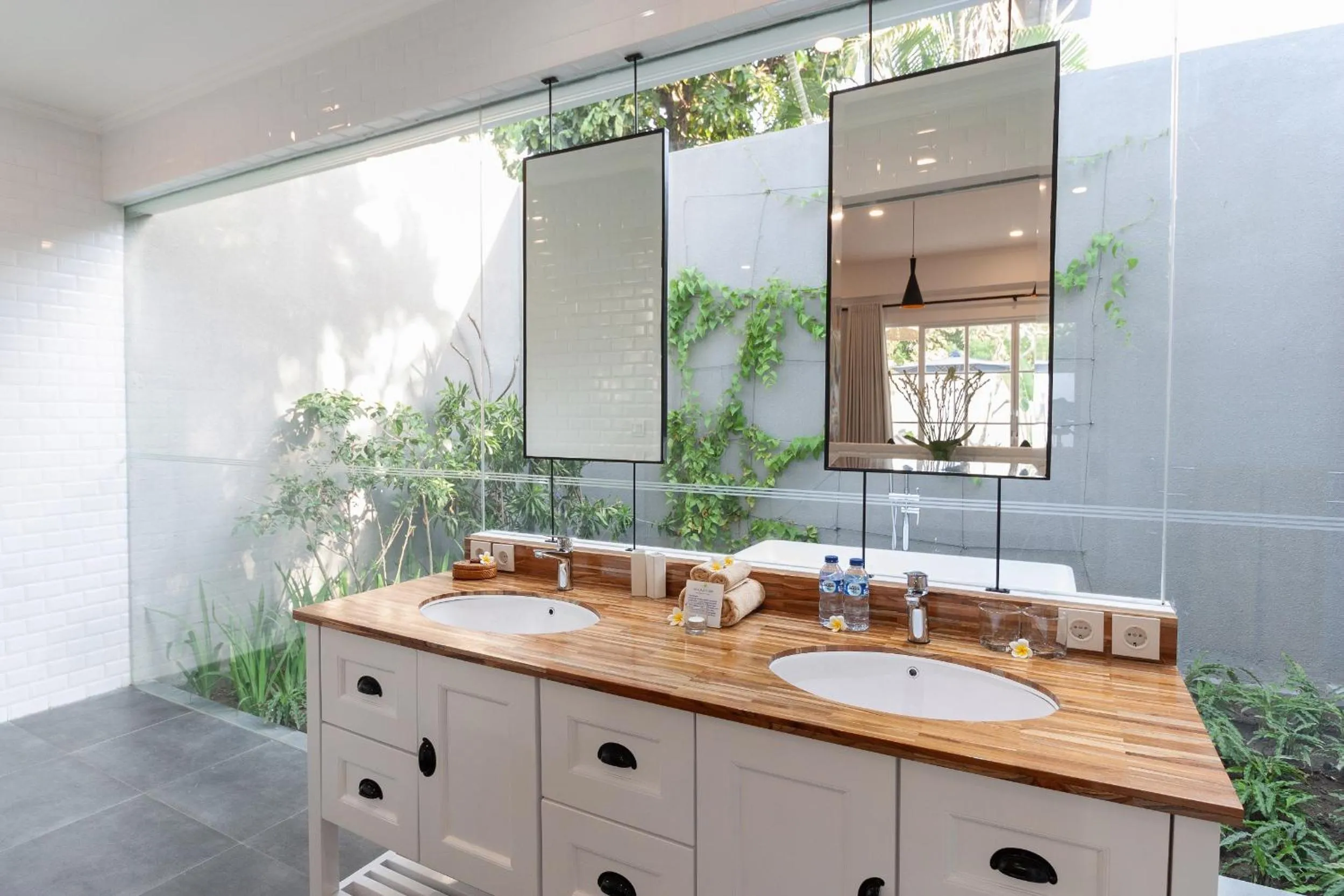 hair dryier in Villa Coco Bali