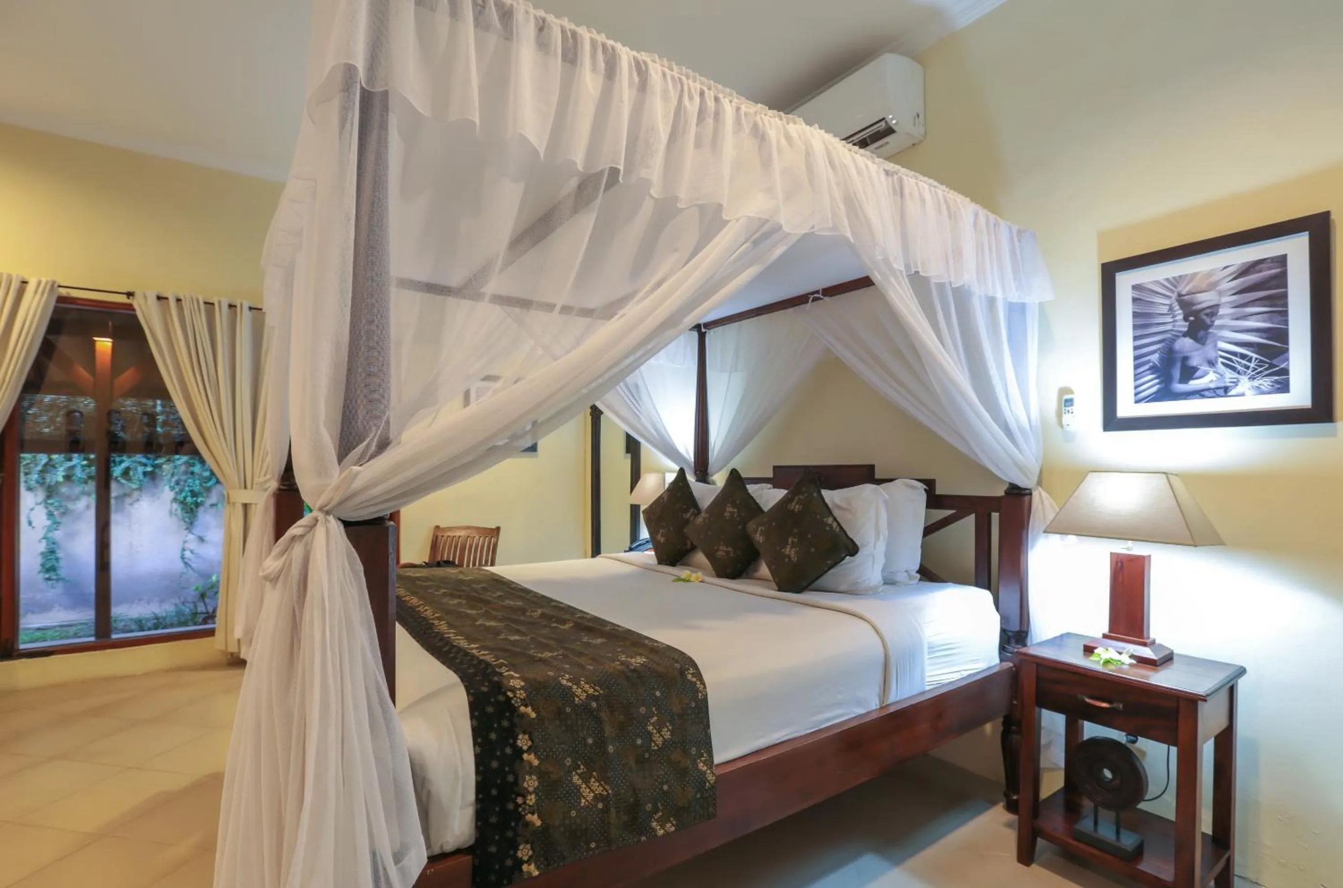 Bedroom, Bed in Villa Coco Bali