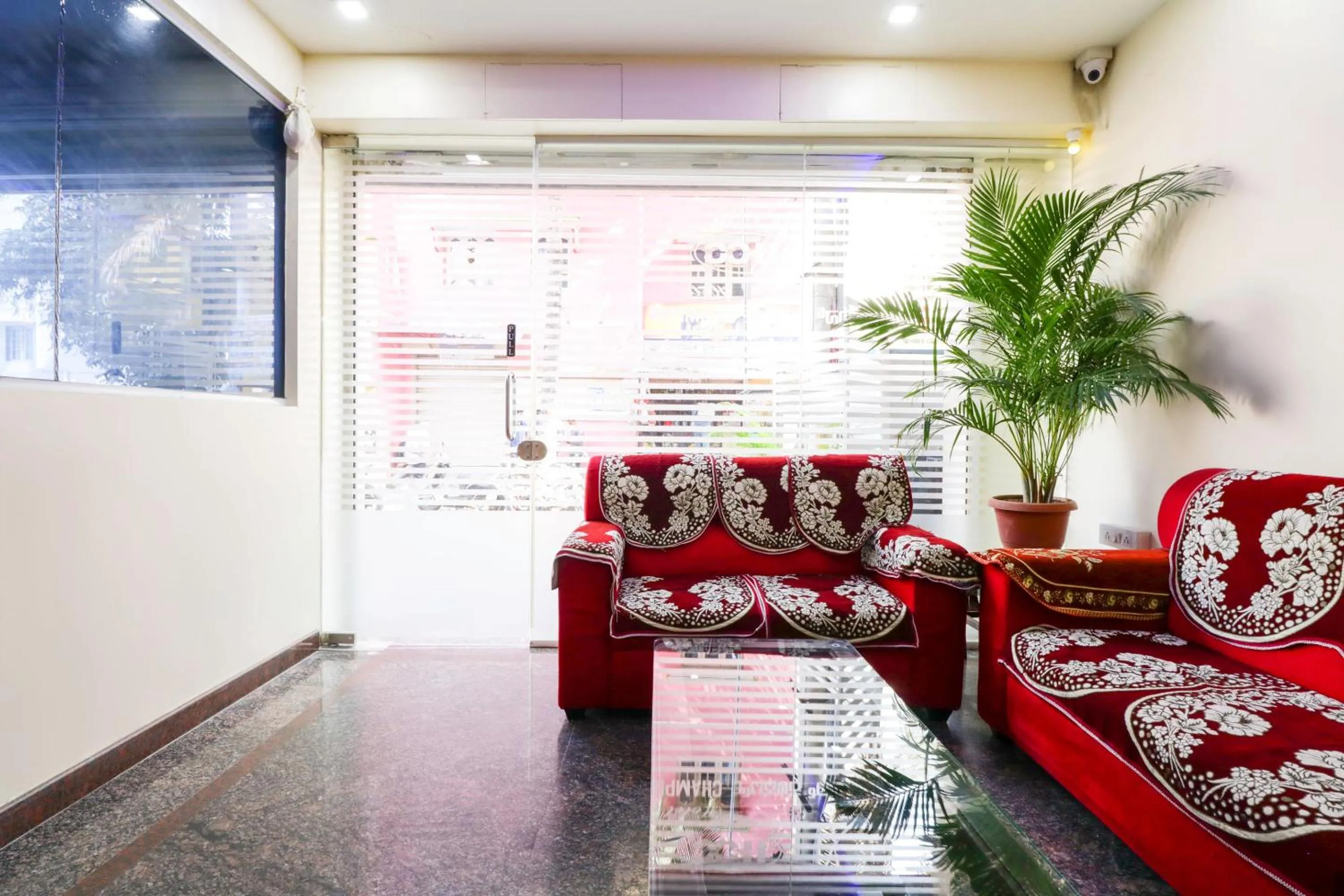 Lobby or reception in Hotel O Champion Comfort Near Hosahalli Metro Station