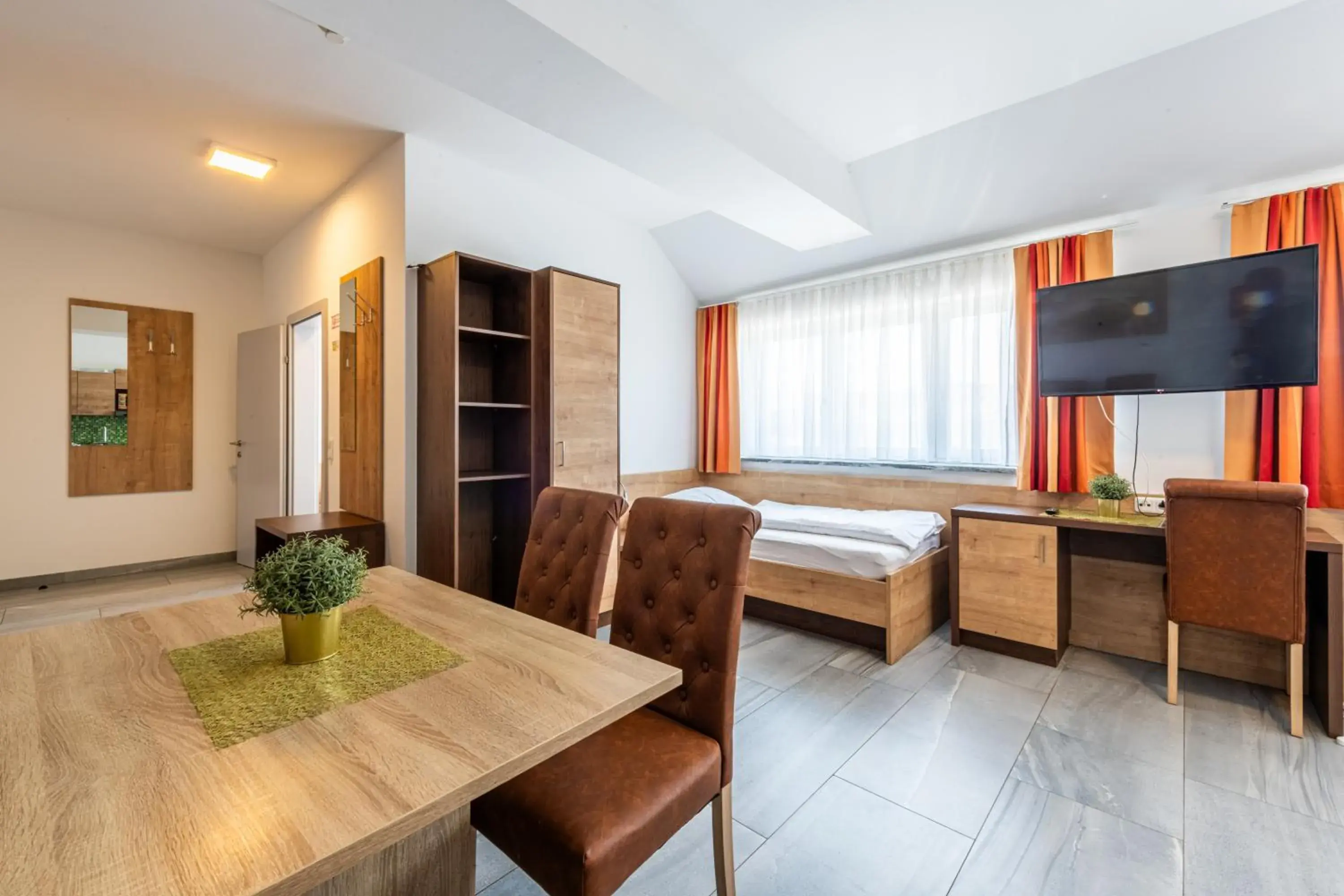 Two-Bedroom Apartment in Wels Inn Hotel Two-Bedroom Apartment in Wels Inn Hotel