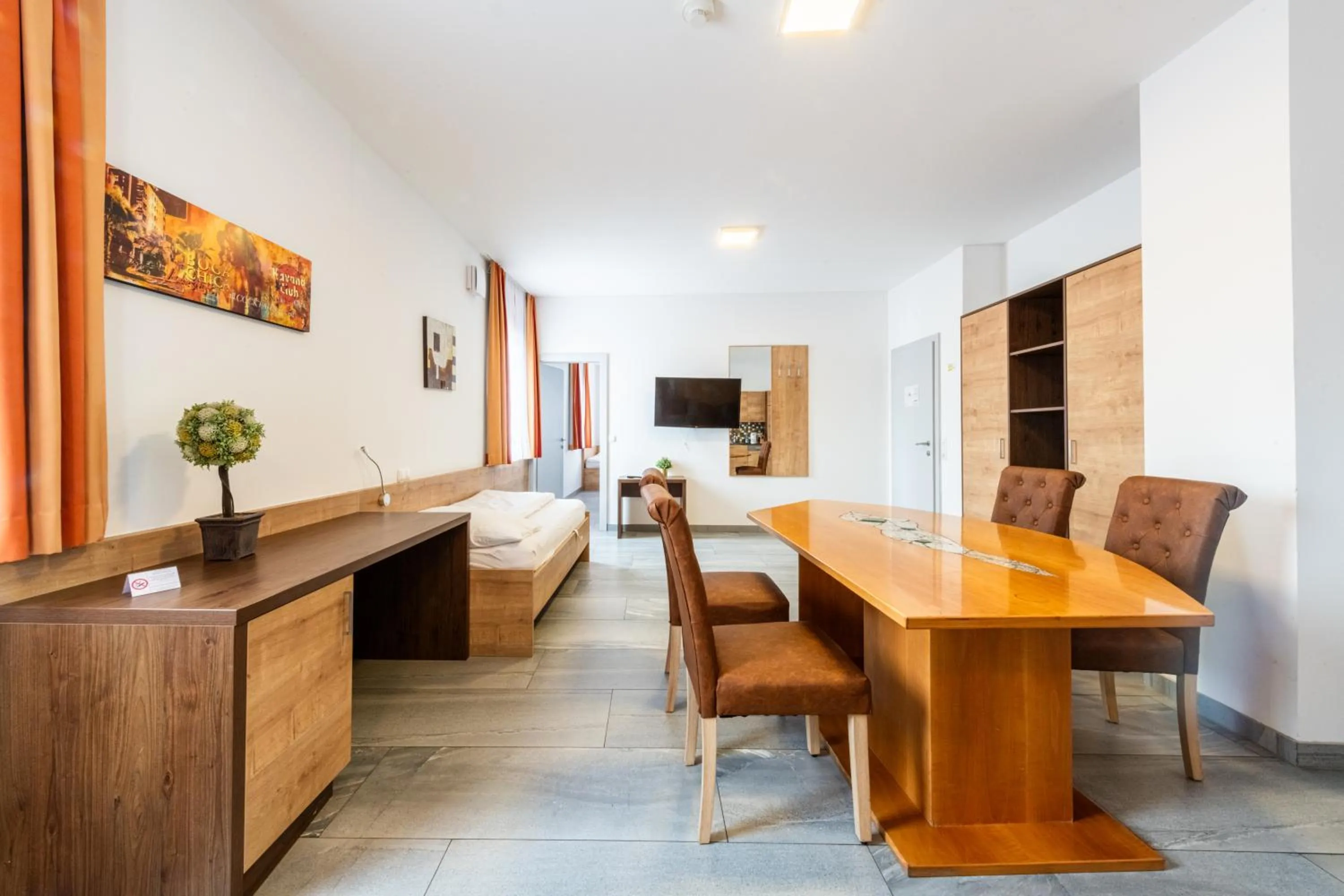 Bed in Wels Inn Hotel