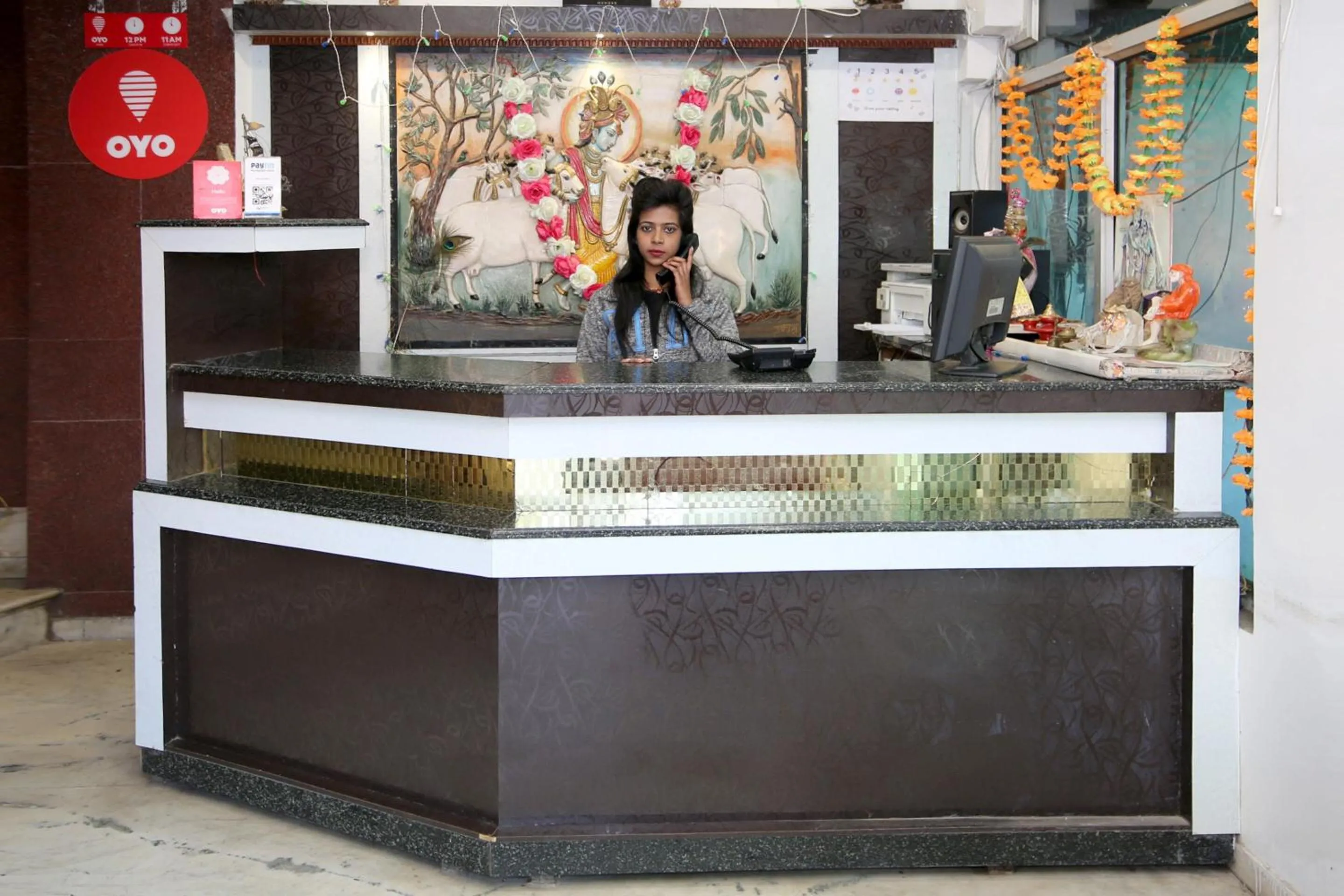 Lobby or reception in Hotel O Dwarika Inn