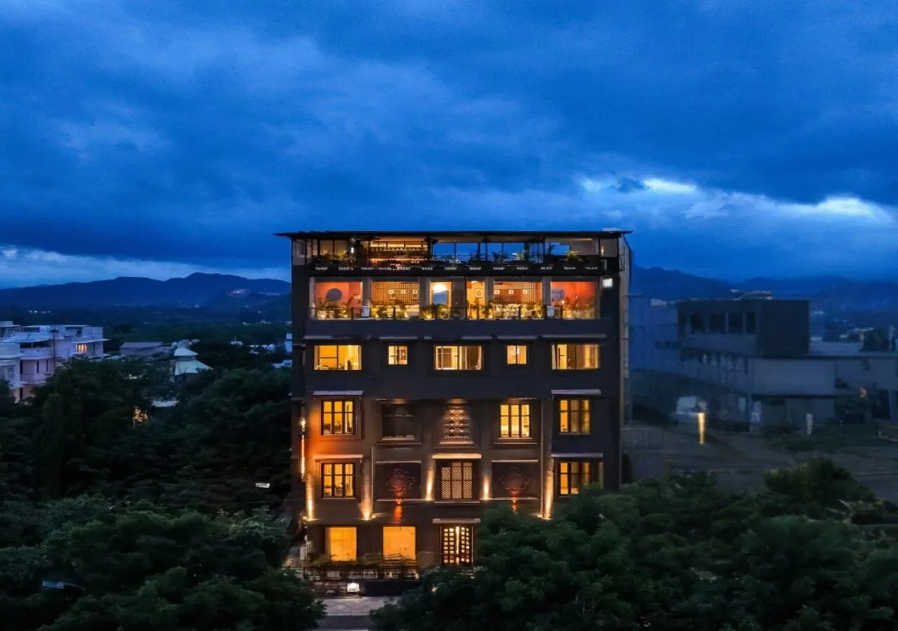 Property building in Kudos-My Downtown Hotels