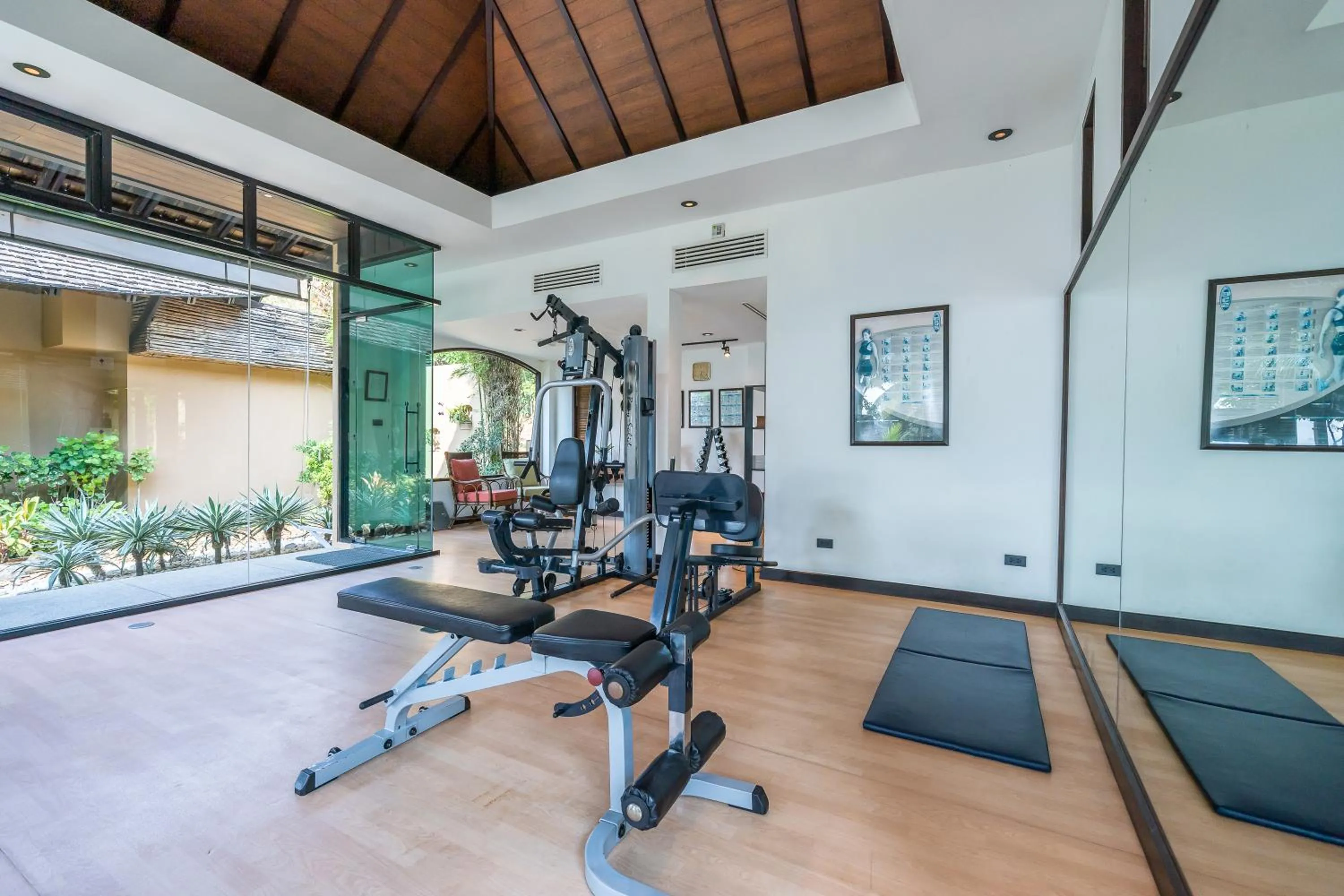 Fitness centre/facilities in Paradee