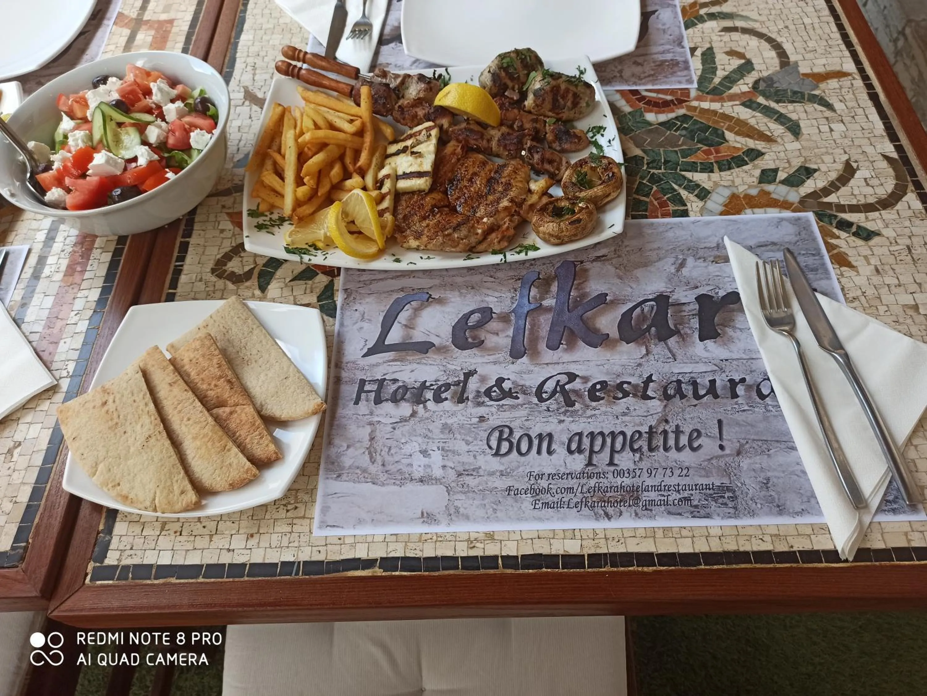 Food and drinks in Lefkara Hotel