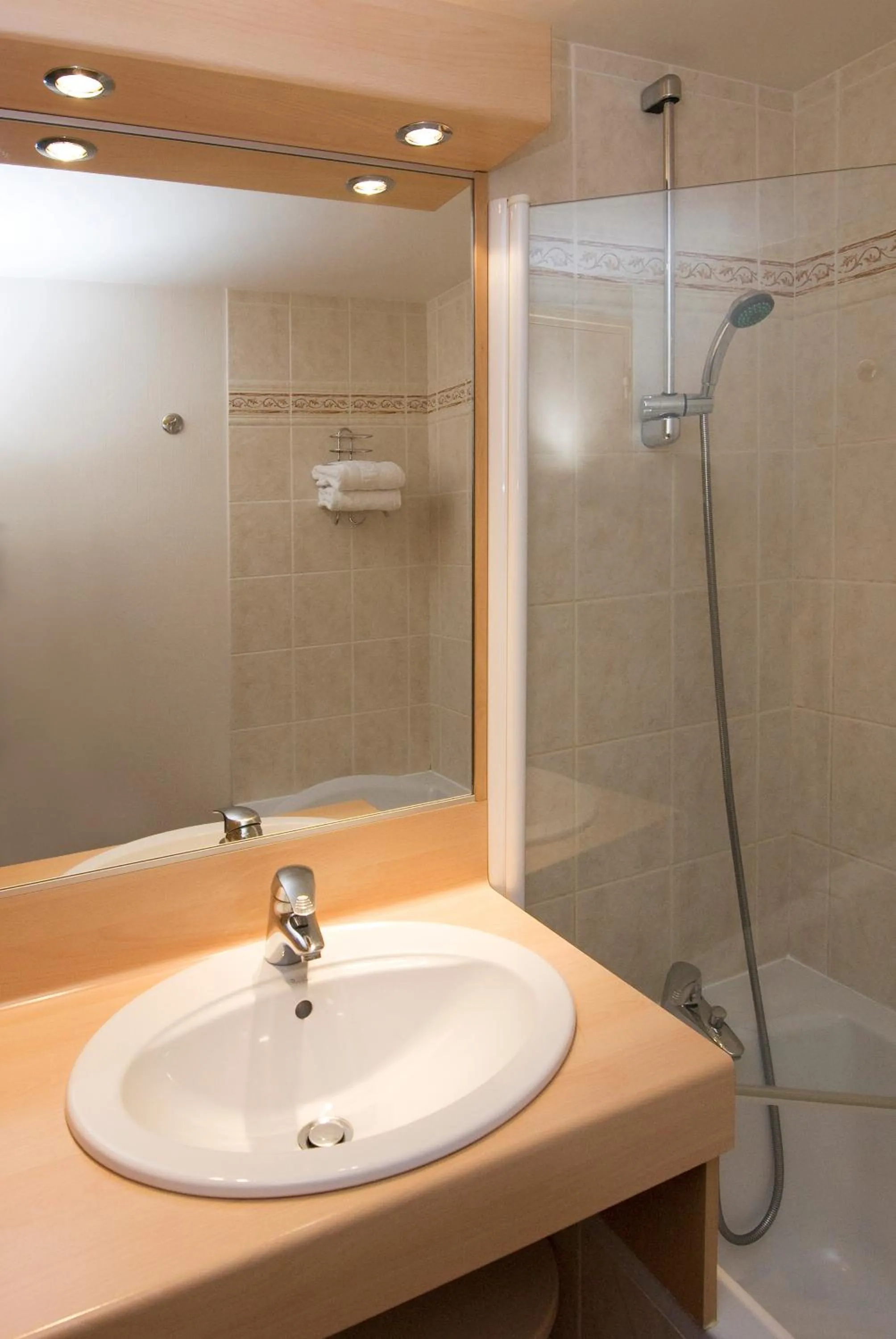 Bathroom in Hôtel Vert