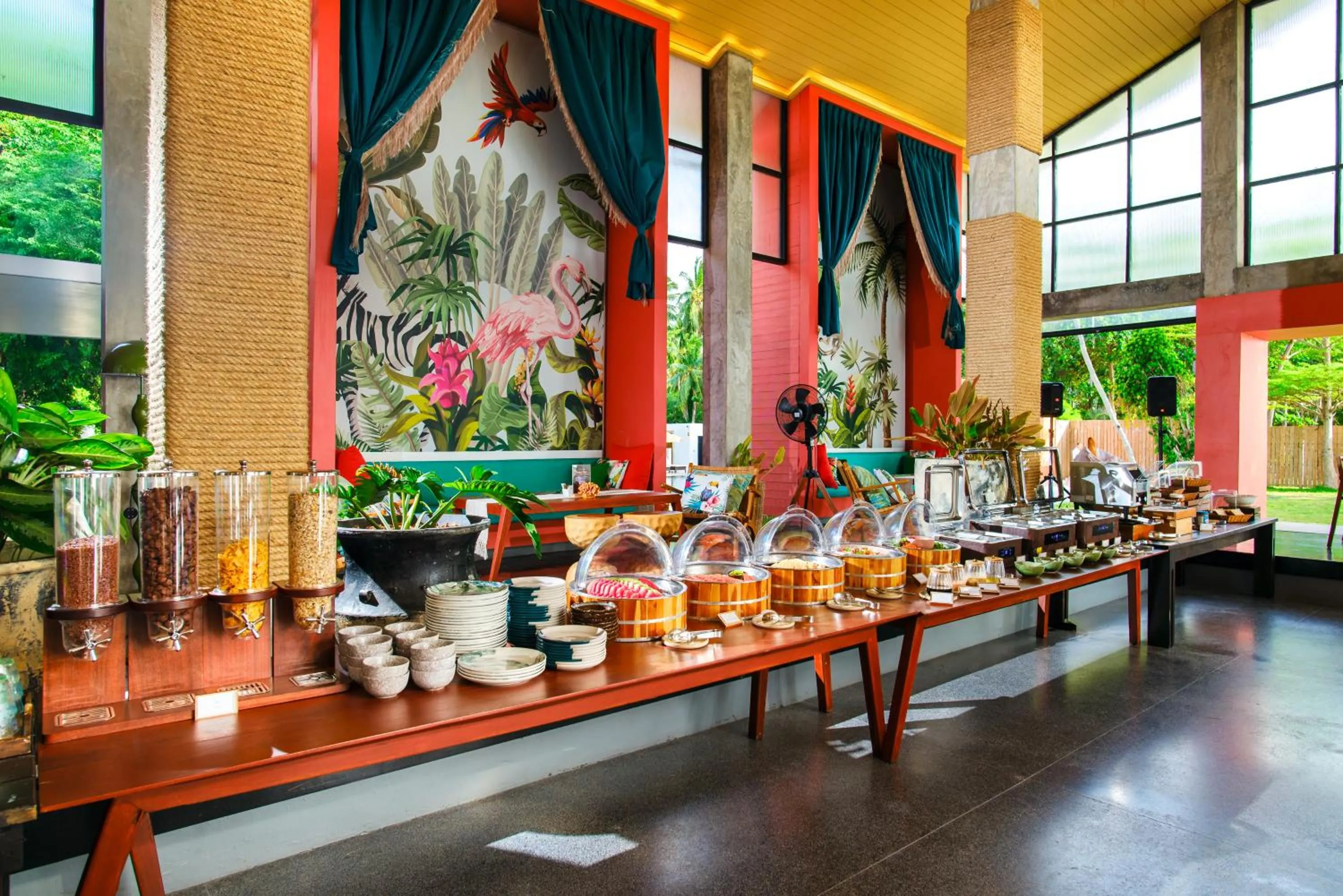 Restaurant/places to eat in Tolani Resort Koh Samui