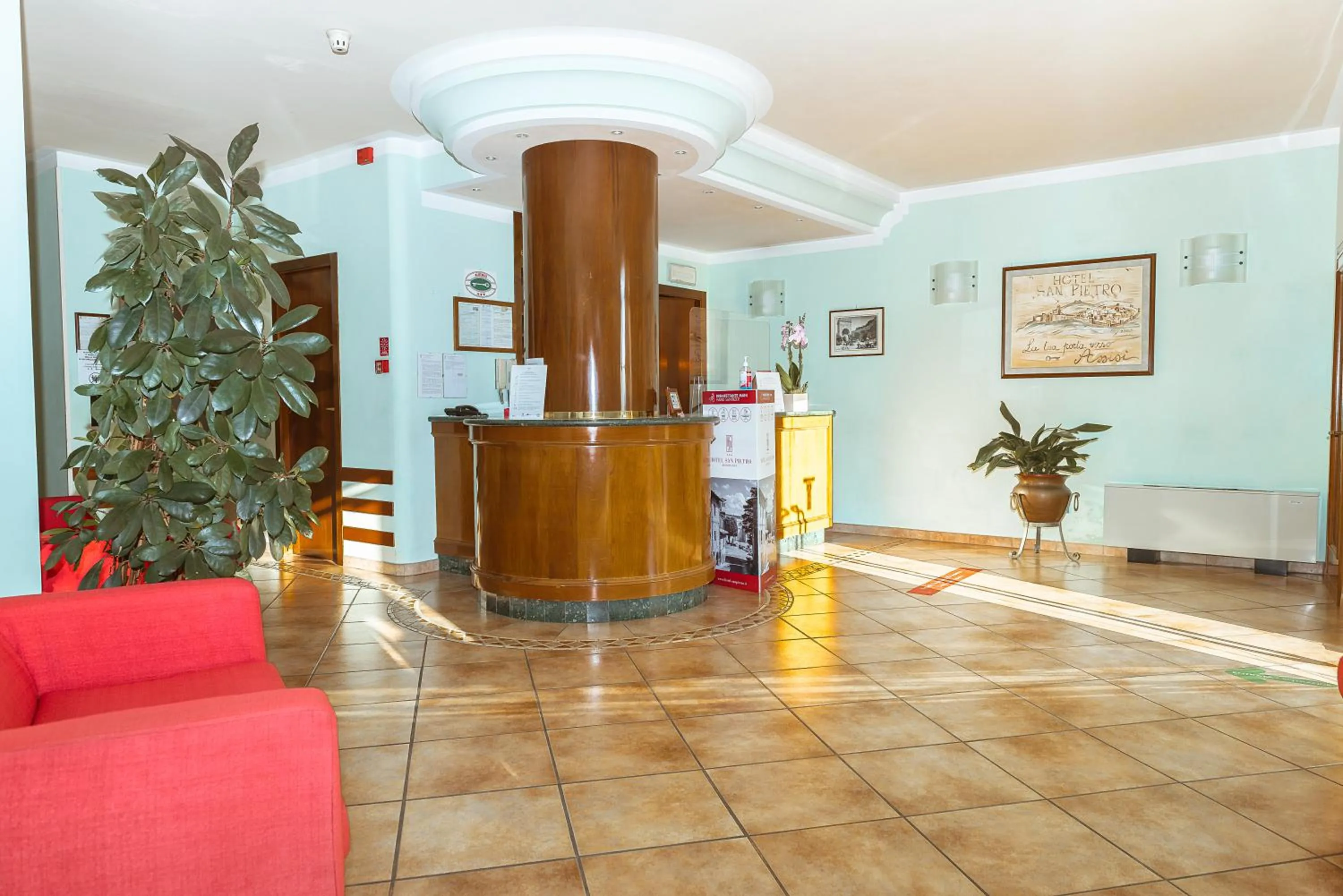 Lobby or reception in Hotel San Pietro