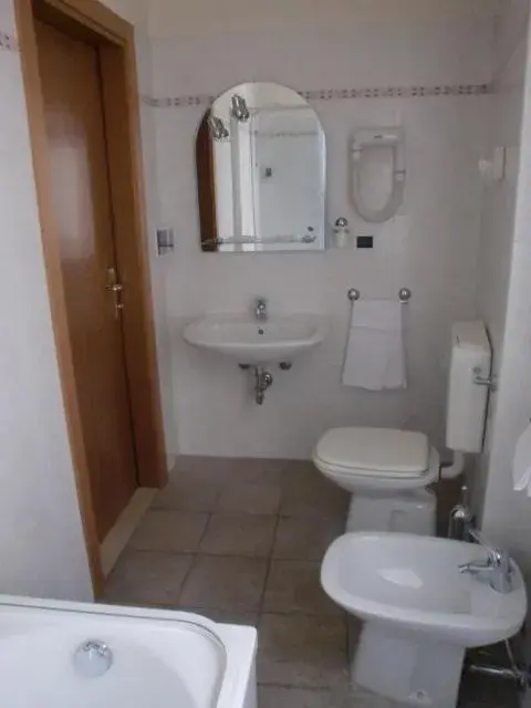 Double Room in Hotel San Pietro Double Room in Hotel San Pietro