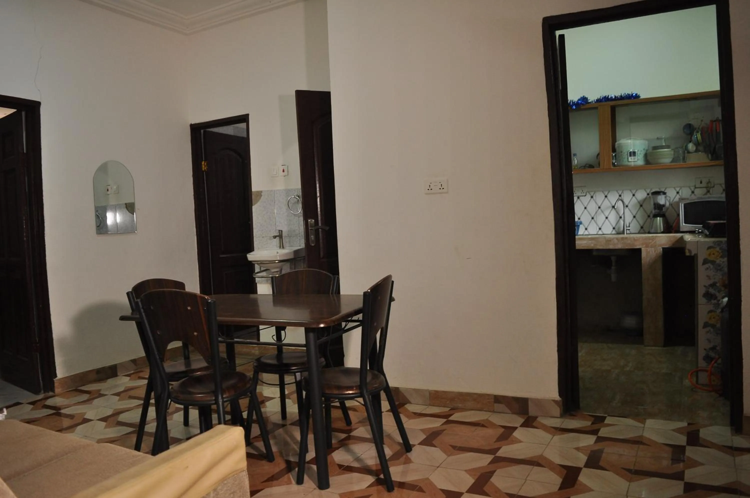 Kitchen or kitchenette in BB Tributary Hotel