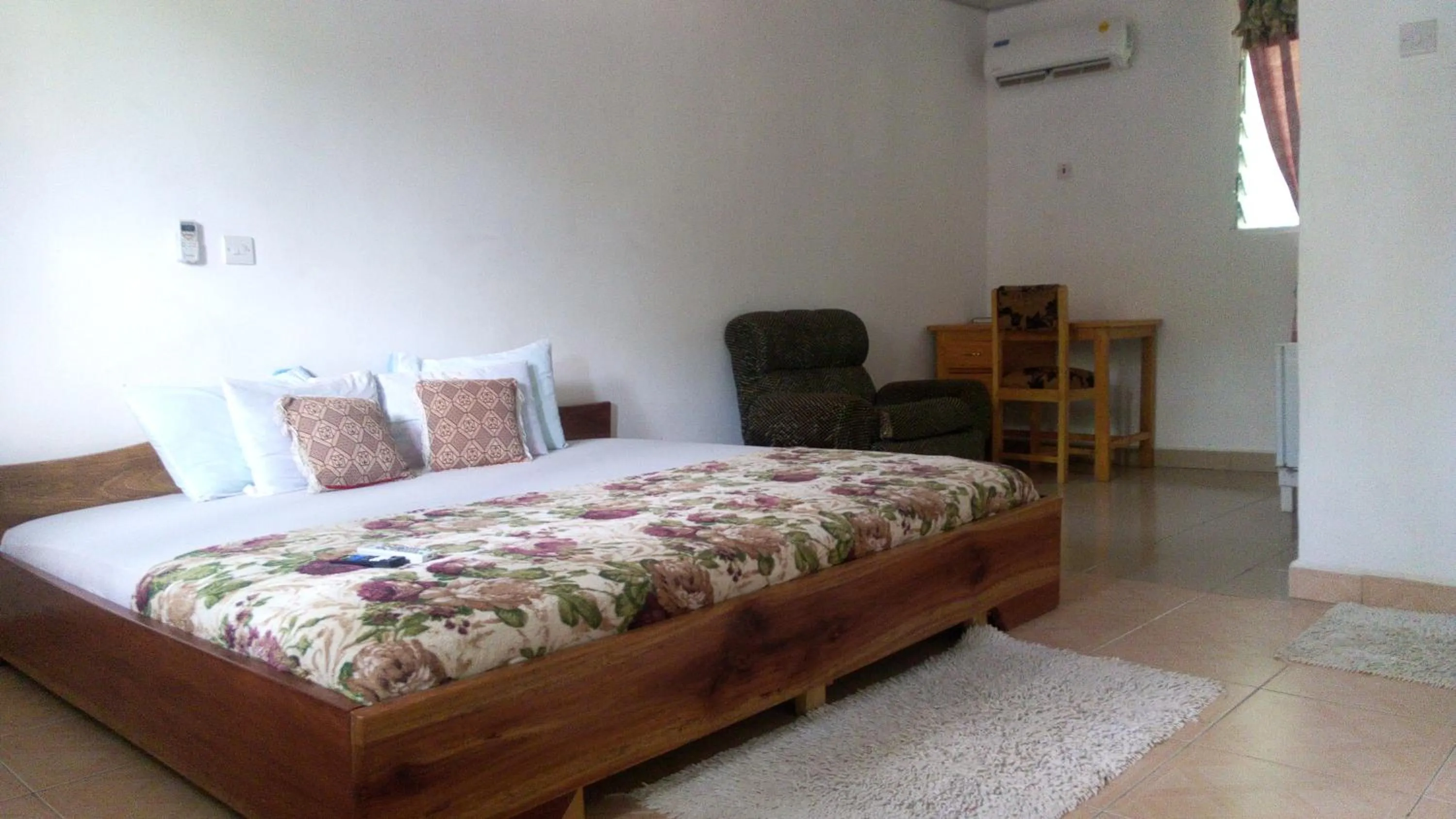 Bed in BB Tributary Hotel